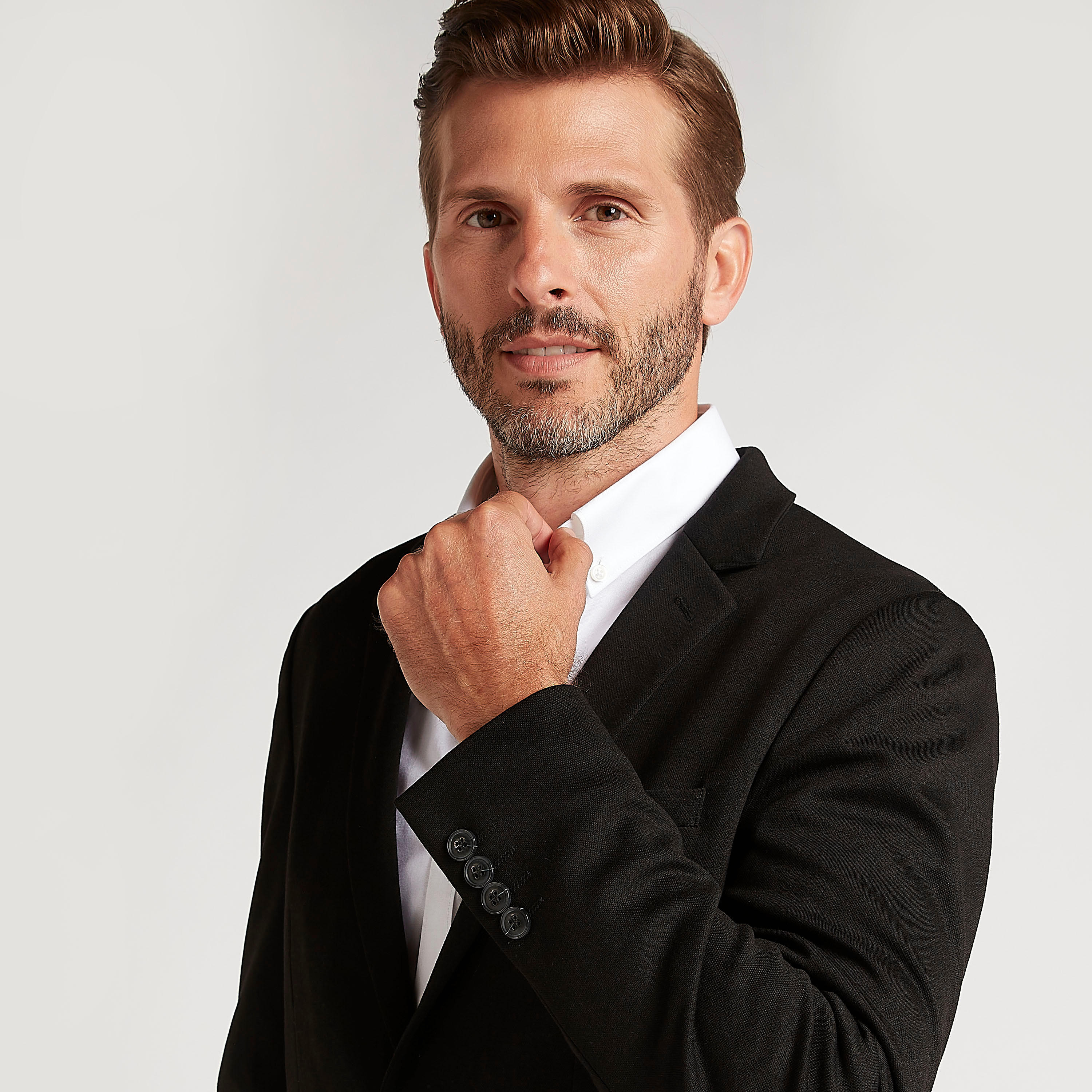 جاكيت بليزر خفيف سادة بأكمام طويلة وياقة مطوية-men-winterwear-jacketsandblazers-image-2
