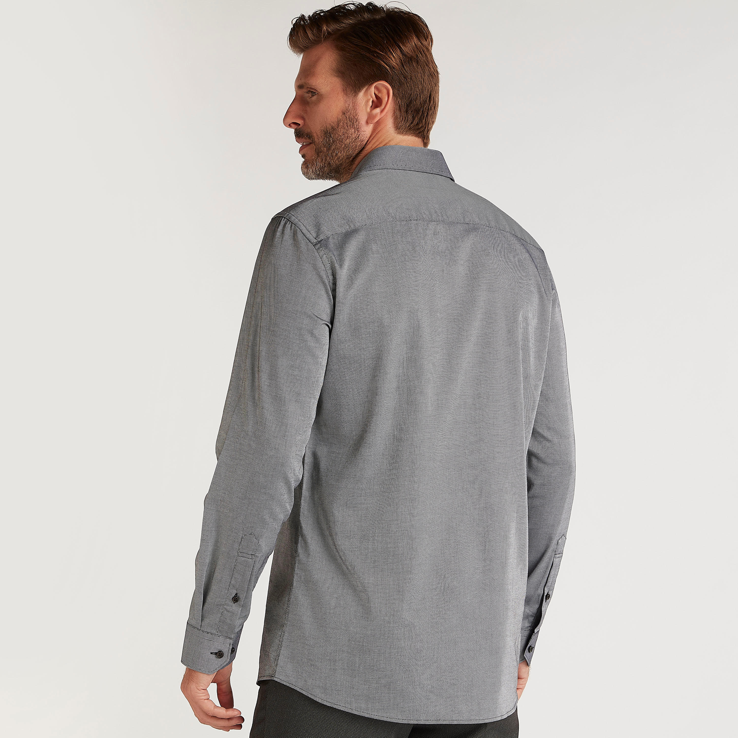 قميص بارز الملمس بقصّة سليم وأكمام طويلة-men-clothing-shirts-image-4