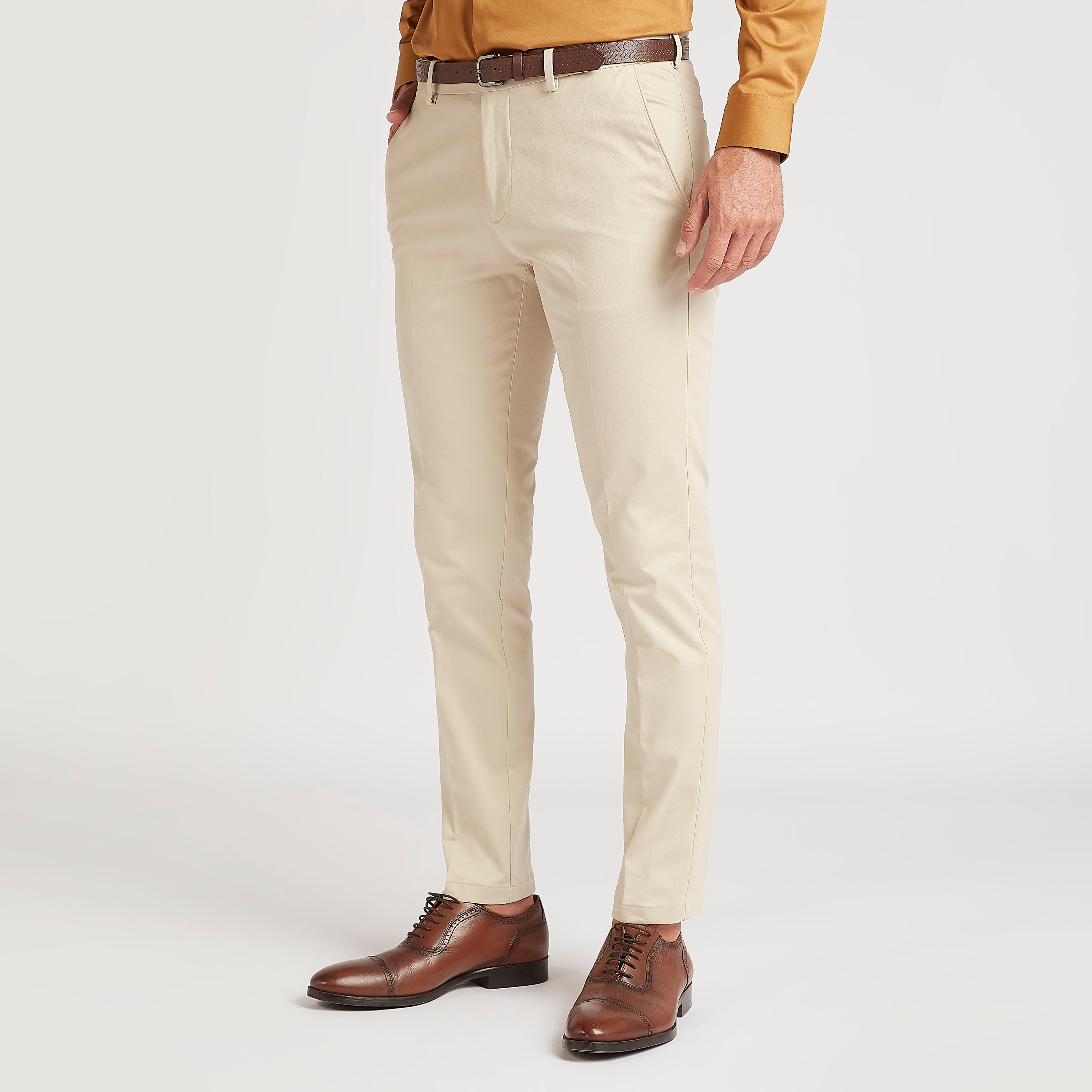 بنطلون سادة سليم فيت بخصر متوسّط الارتفاع وزر إغلاق-men-clothing-bottoms-trousersandchinos-trousers-image-4