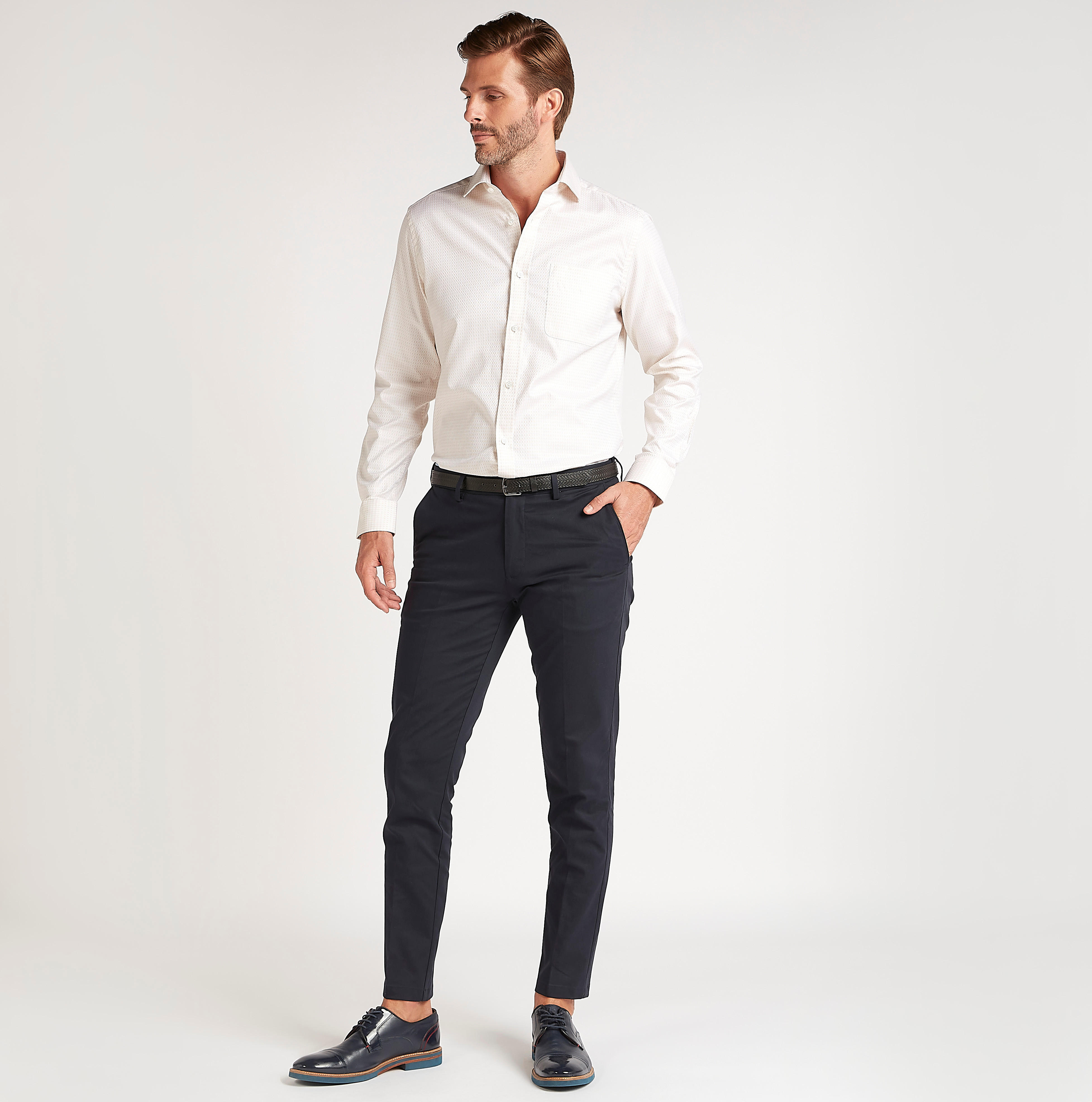 قميص بارز الملمس بأكمام طويلة وجيب على الصّدر-men-clothing-shirts-image-2