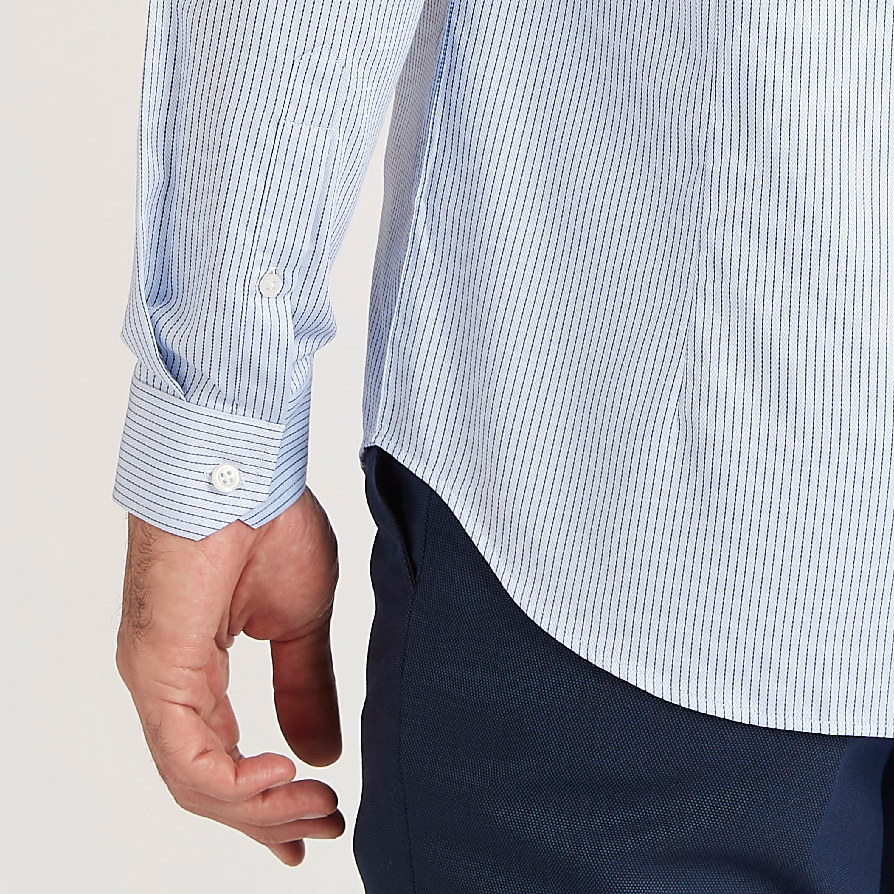 قميص سليم فيت مخطط بياقة واسعة وأكمام طويلة-men-clothing-shirts-image-3