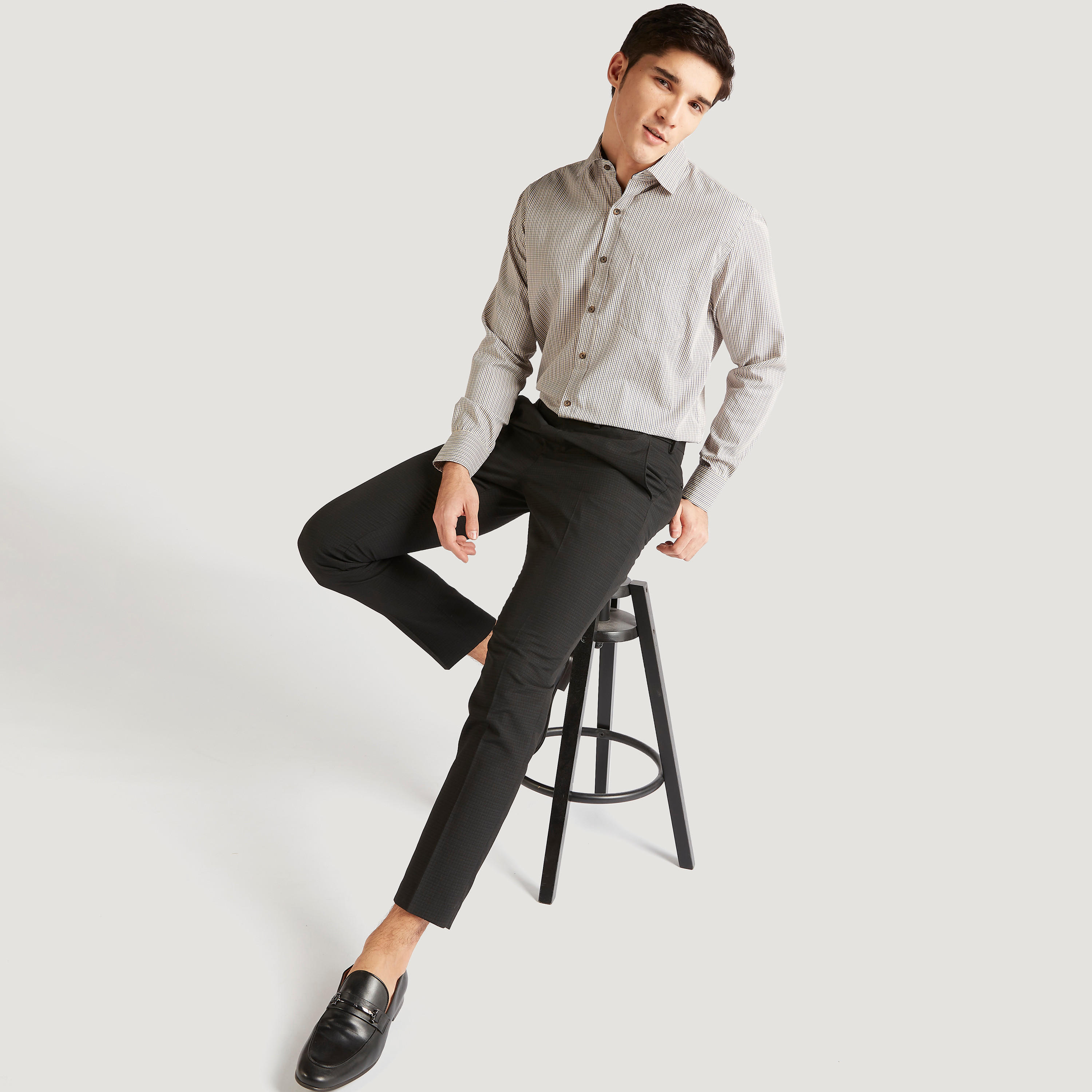 قميص كاروهات بأكمام طويلة وجيب-men-clothing-shirts-image-6