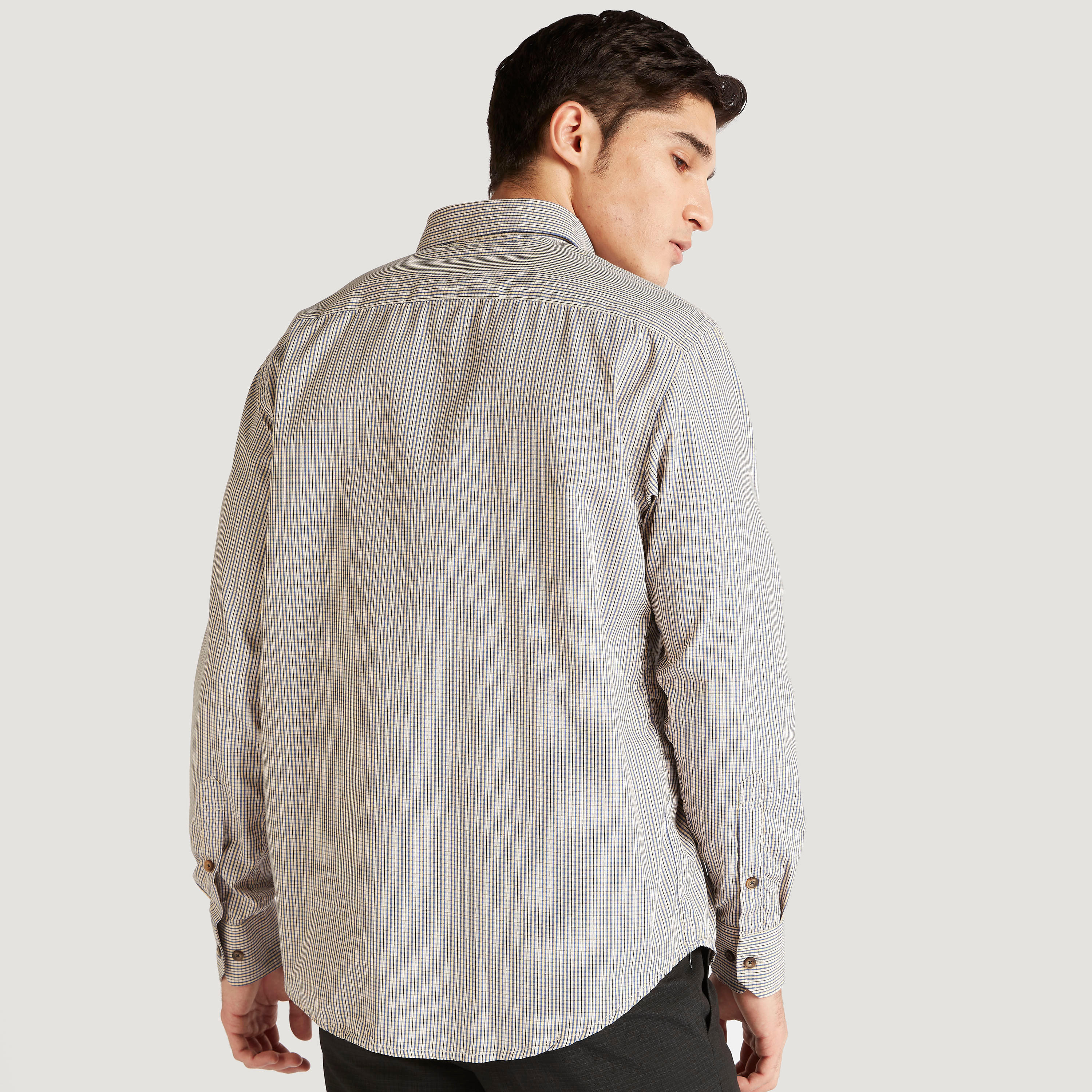 قميص كاروهات بأكمام طويلة وجيب-men-clothing-shirts-image-4