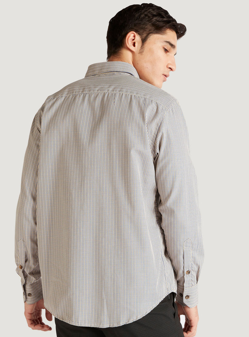 قميص كاروهات بأكمام طويلة وجيب-men-clothing-shirts-image-4