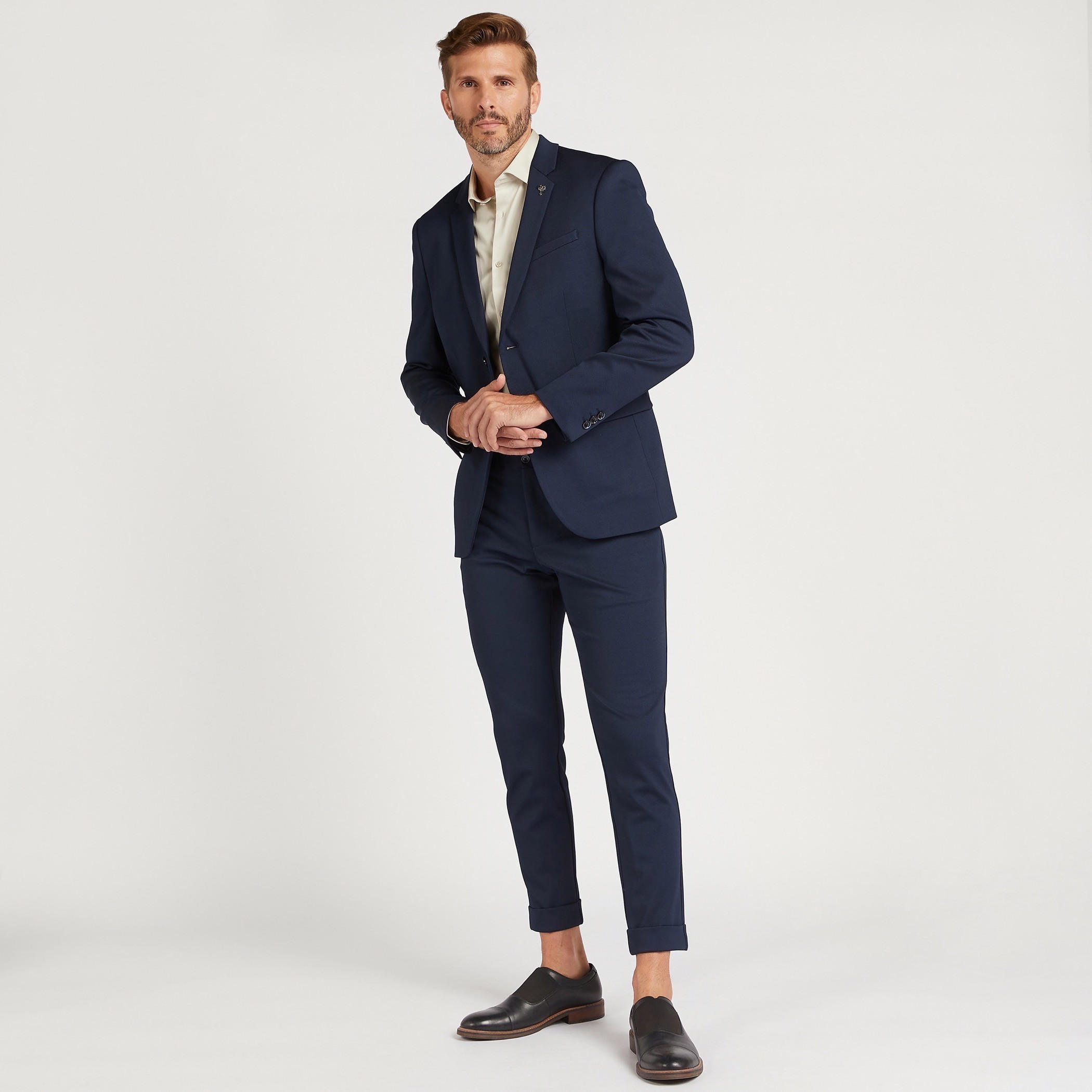 جاكيت سادة بأكمام طويلة وجيوب-men-winterwear-jacketsandblazers-image-4