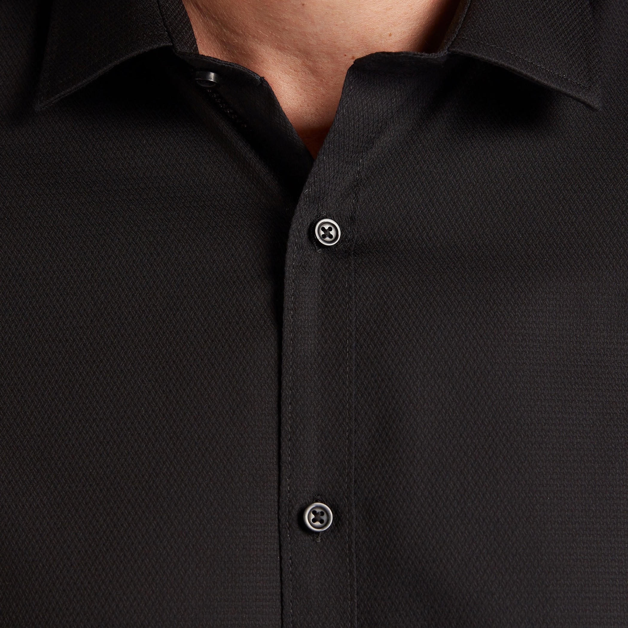 قميص بارز الملمس بأكمام طويلة وأزرار-men-clothing-shirts-image-4