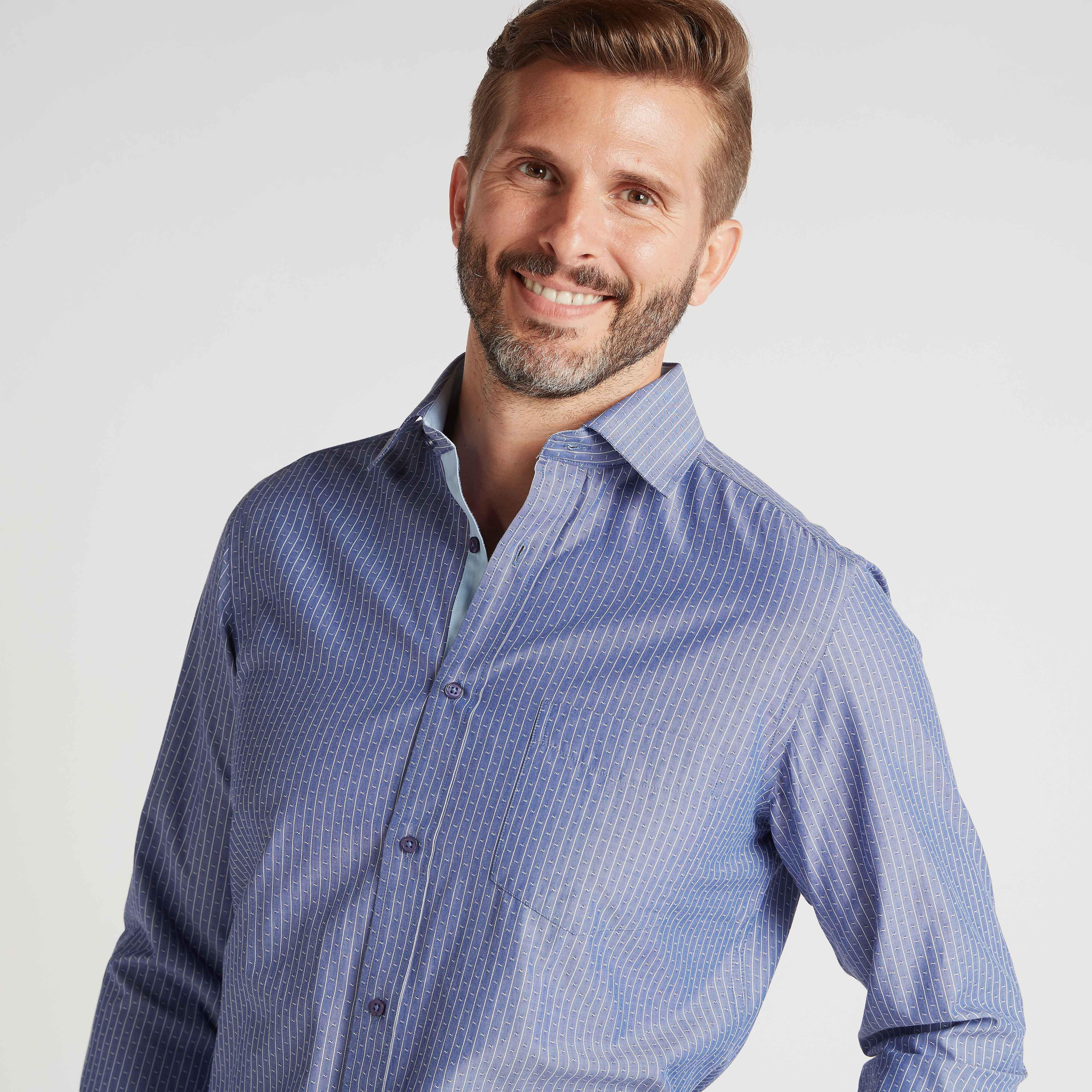 قميص رسمي مقلّم بأكمام طويلة وزر إغلاق-men-clothing-shirts-image-5