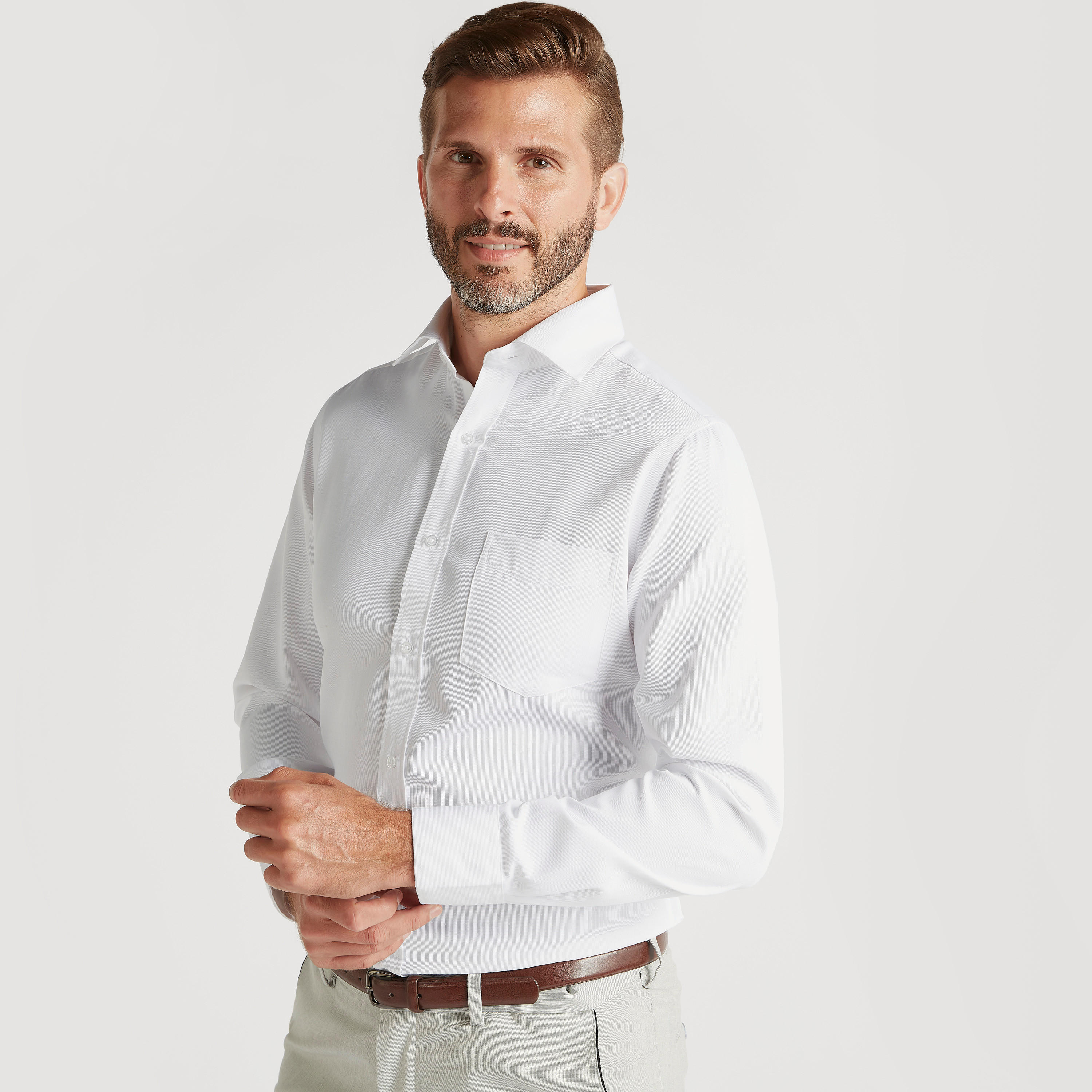 قميص بارز الملمس بياقة عاديّة وأكمام طويلة-men-clothing-shirts-image-1