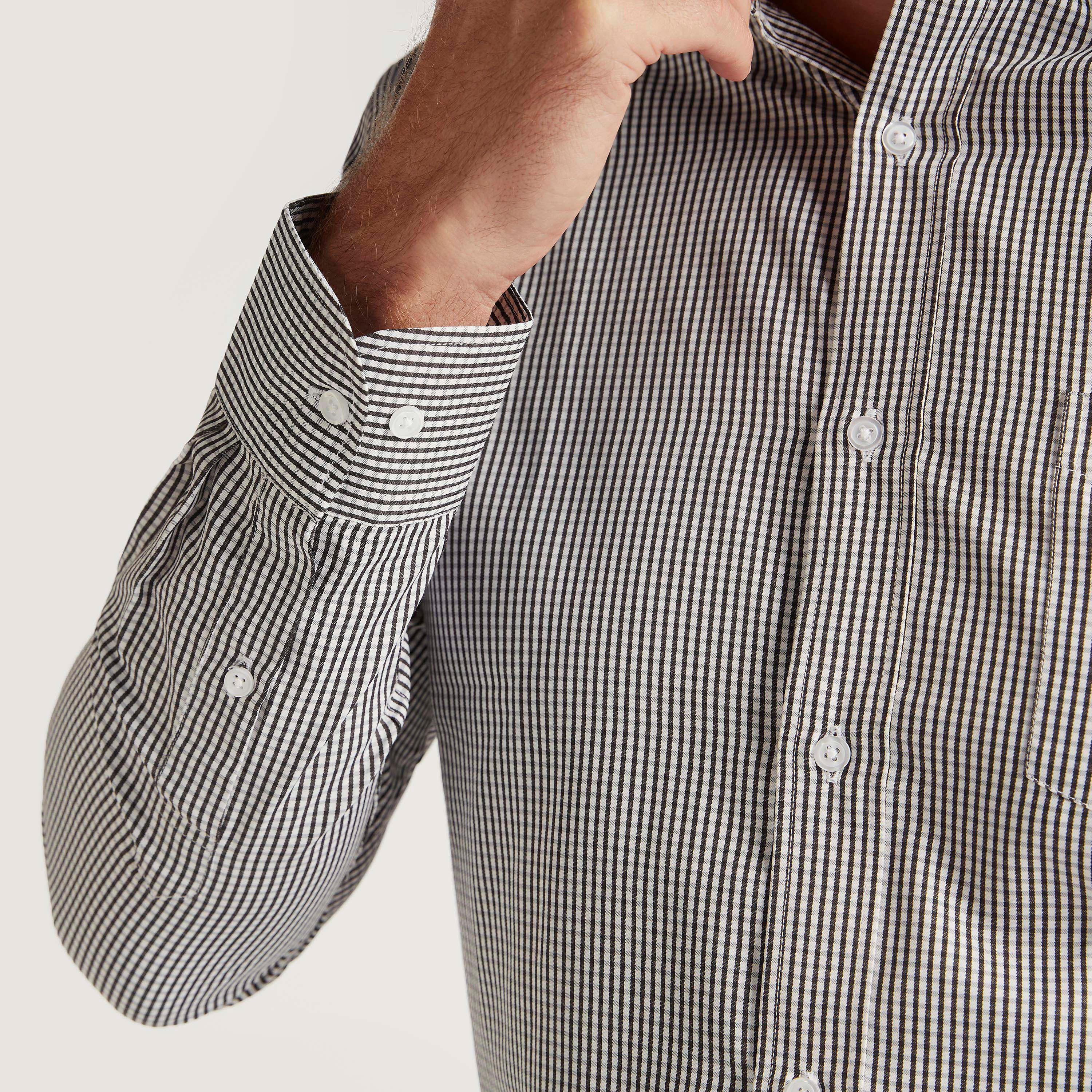 قميص رسمي كاروهات بأكمام طويلة وجيب-men-clothing-shirts-image-3