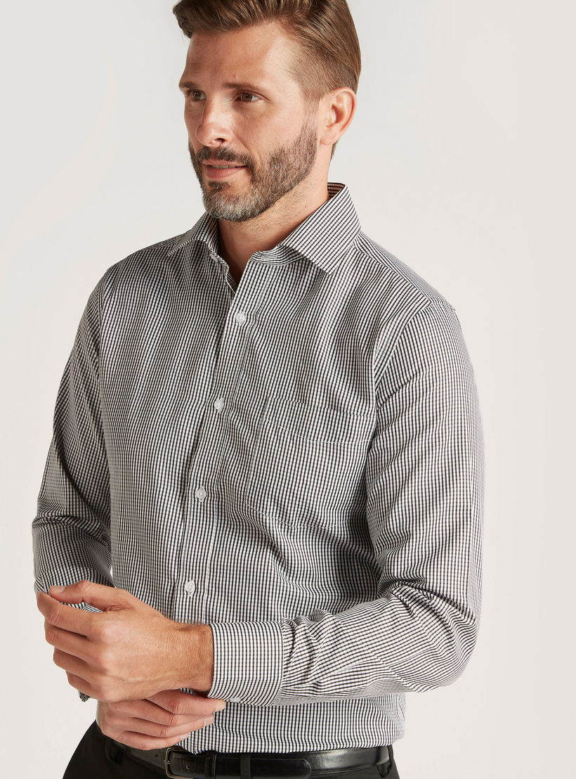 قميص رسمي كاروهات بأكمام طويلة وجيب-men-clothing-shirts-image-1