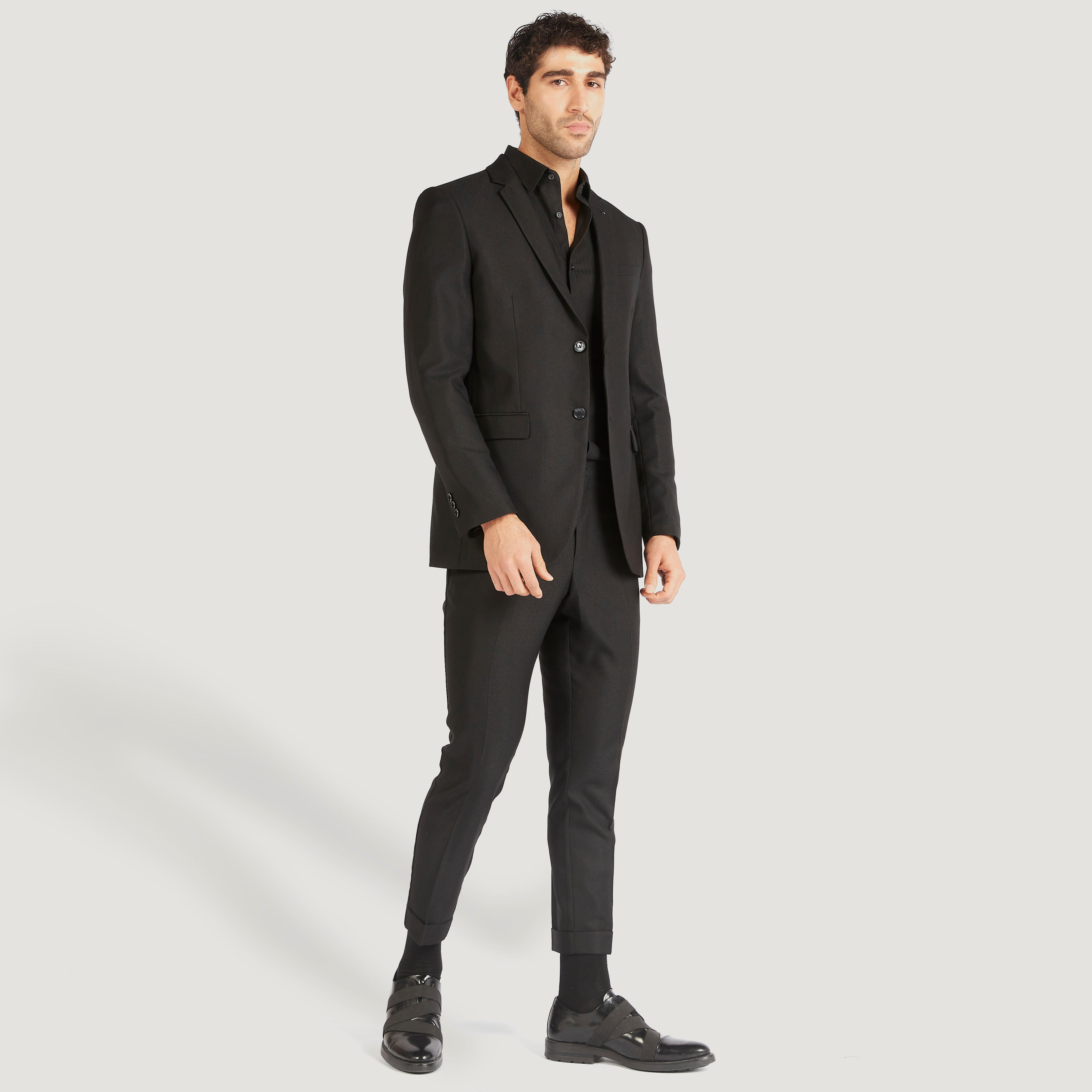 قميص مقلّم بقصّة سليم وأكمام طويلة وجيب وأزرار-men-clothing-shirts-image-2