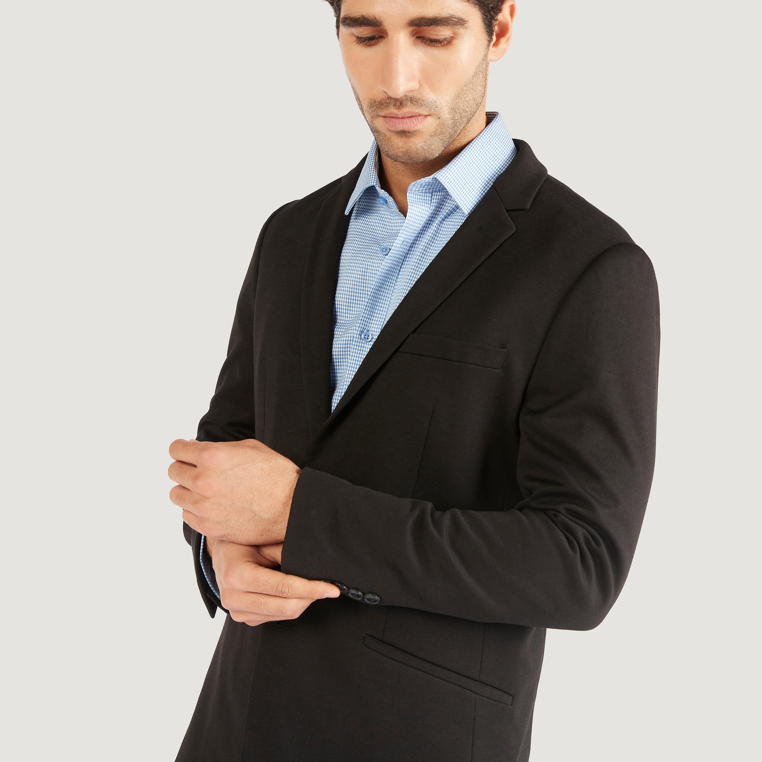 بليزر سادة بقصّة سليم وأكمام طويلة وجيوب داخلية-men-winterwear-jacketsandblazers-image-3