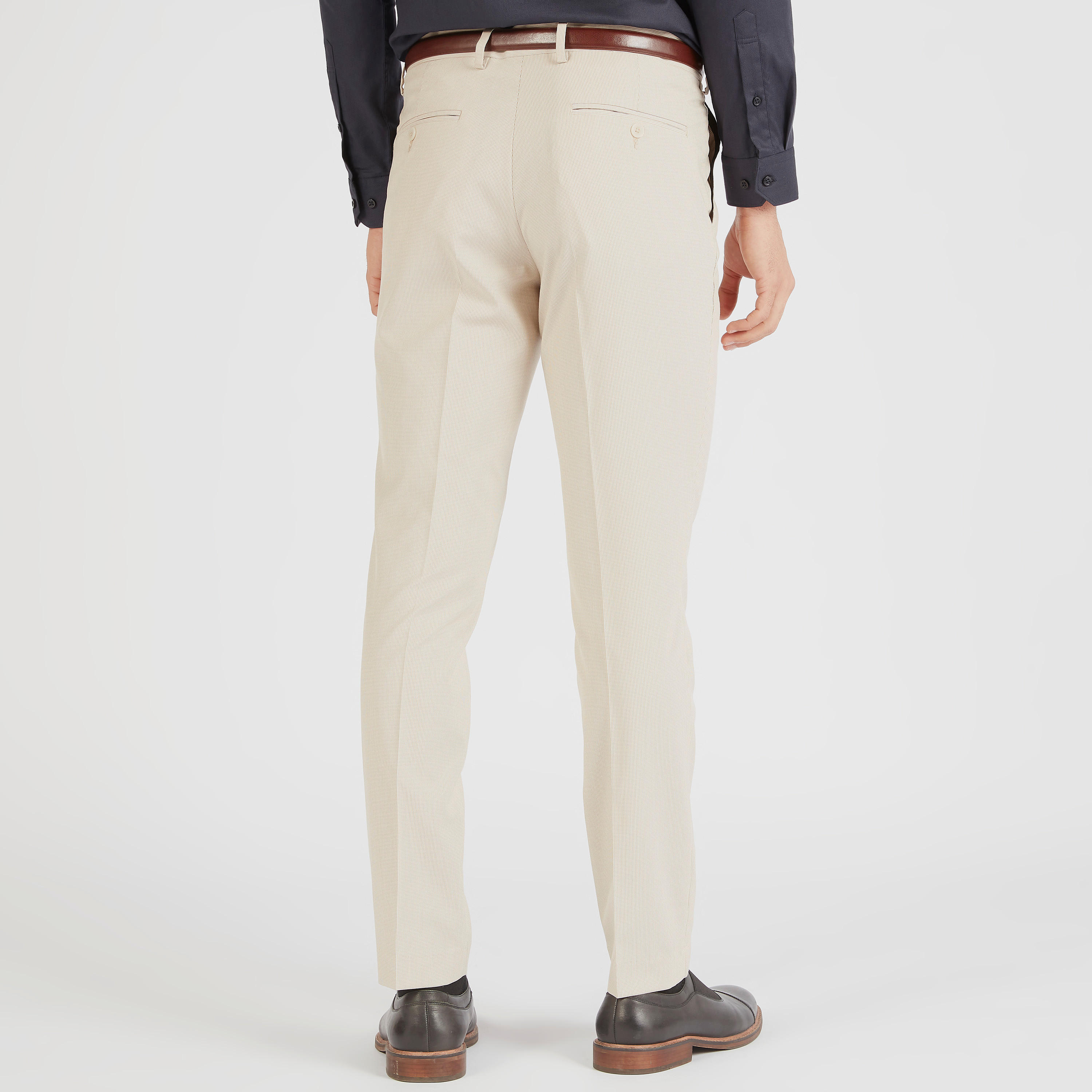 بنطلون بارز الملمس بخصر متوسط الارتفاع وجيوب وزر إغلاق-men-clothing-bottoms-trousersandchinos-trousers-image-1