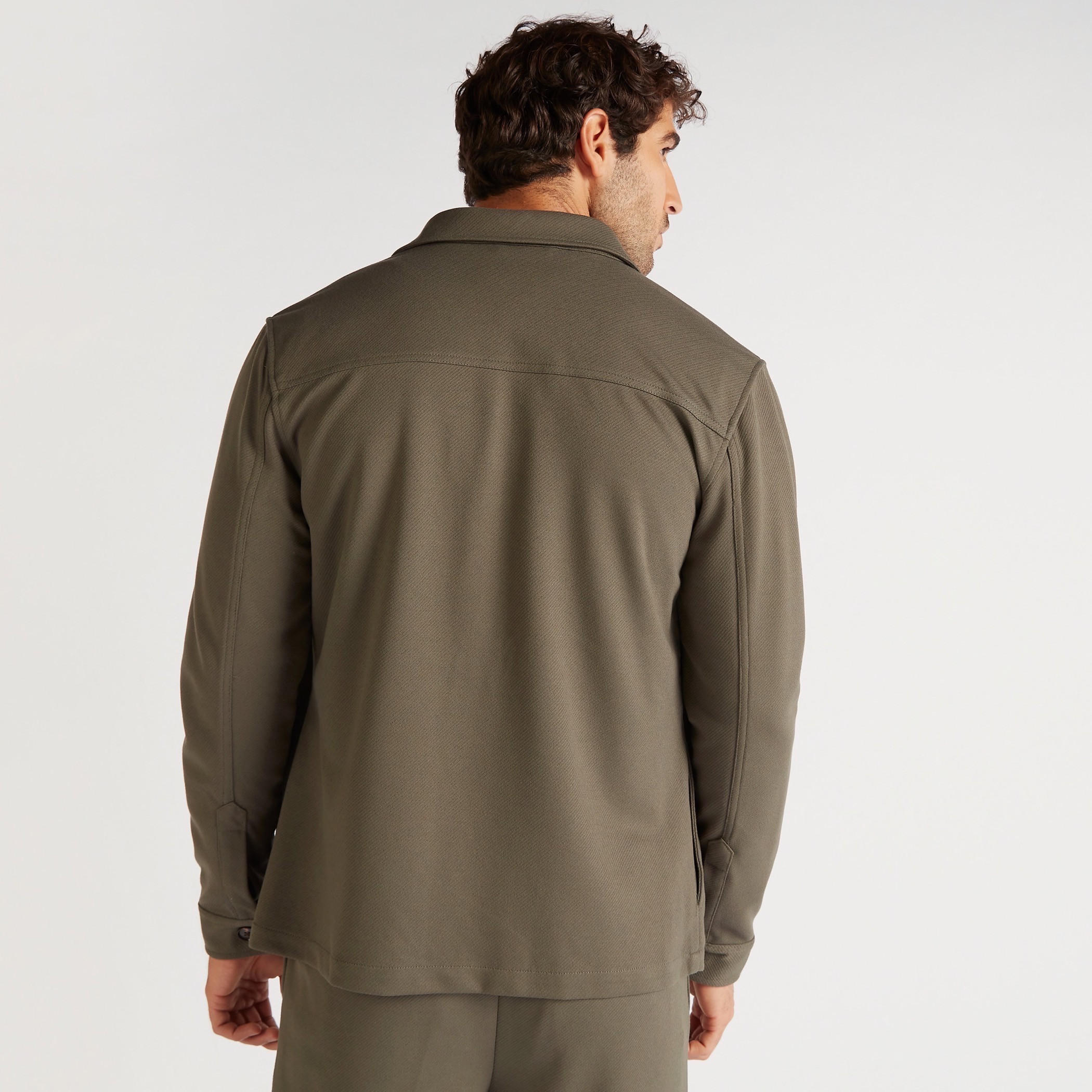 جاكيت بارز الملمس بياقة عادية وأكمام طويلة-men-clothing-jacketsandblazers-jackets-image-4