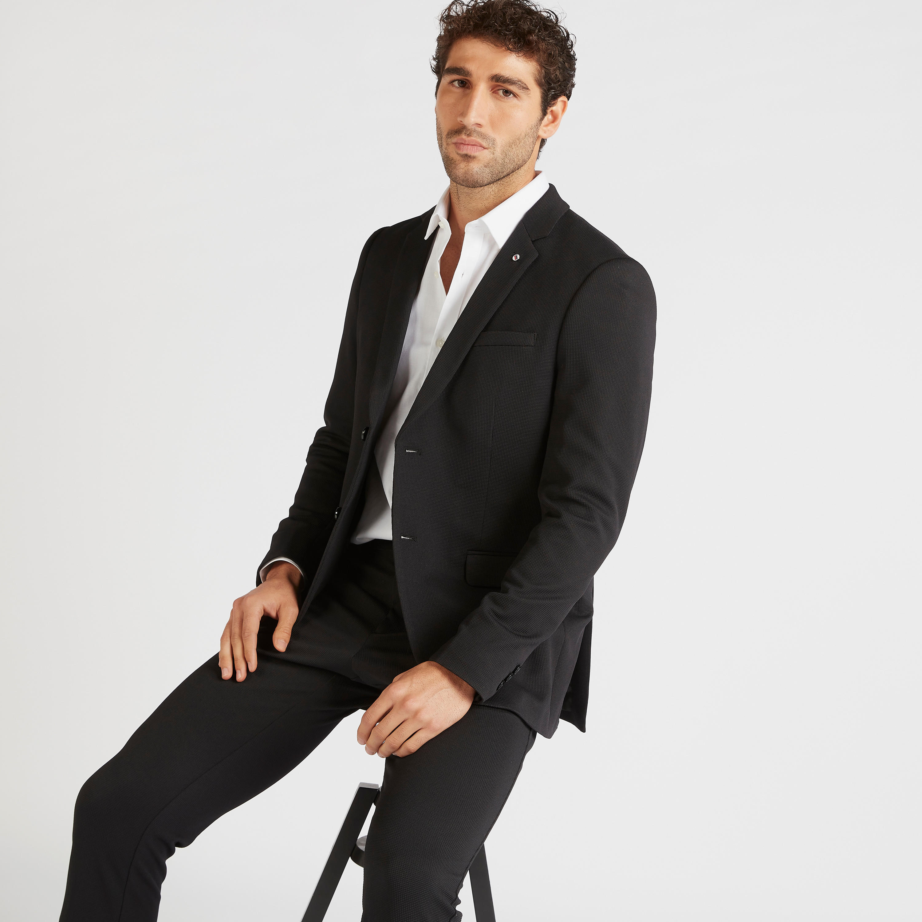 جاكيت بليزر بارز الملمس بياقة مطويّة-men-winterwear-jacketsandblazers-image-9