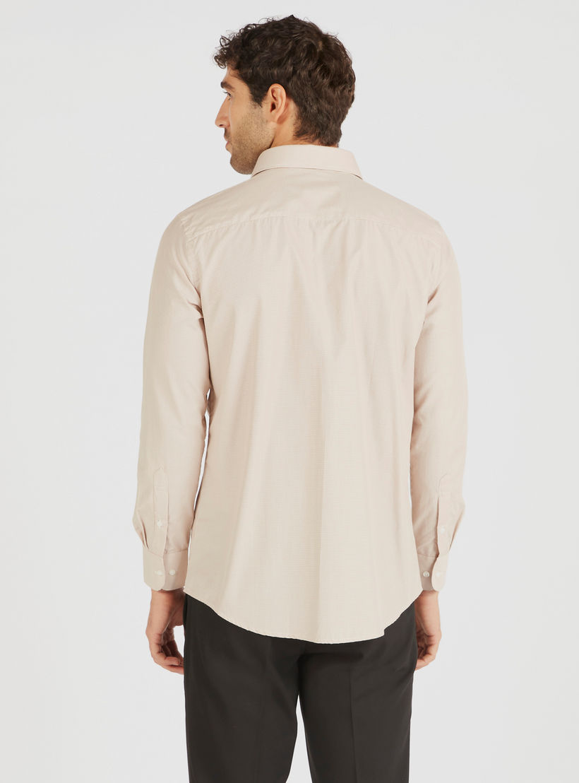 قميص رسمي كاروهات بأكمام طويلة وجيب على الصدر-men-clothing-shirts-image-4