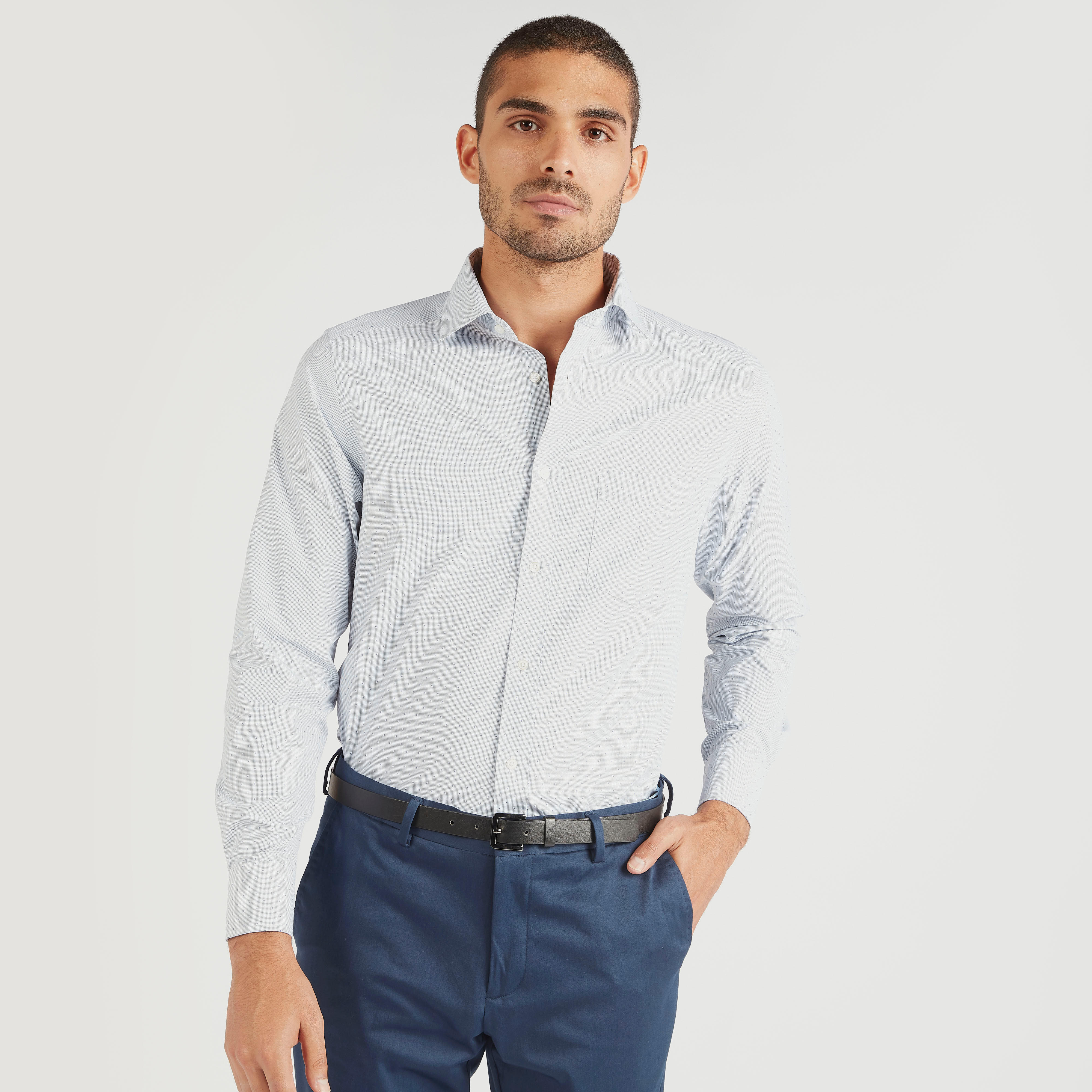 قميص بزر علوي وطبعات وجيب على الصدر وأكمام طويلة-men-clothing-shirts-image-3
