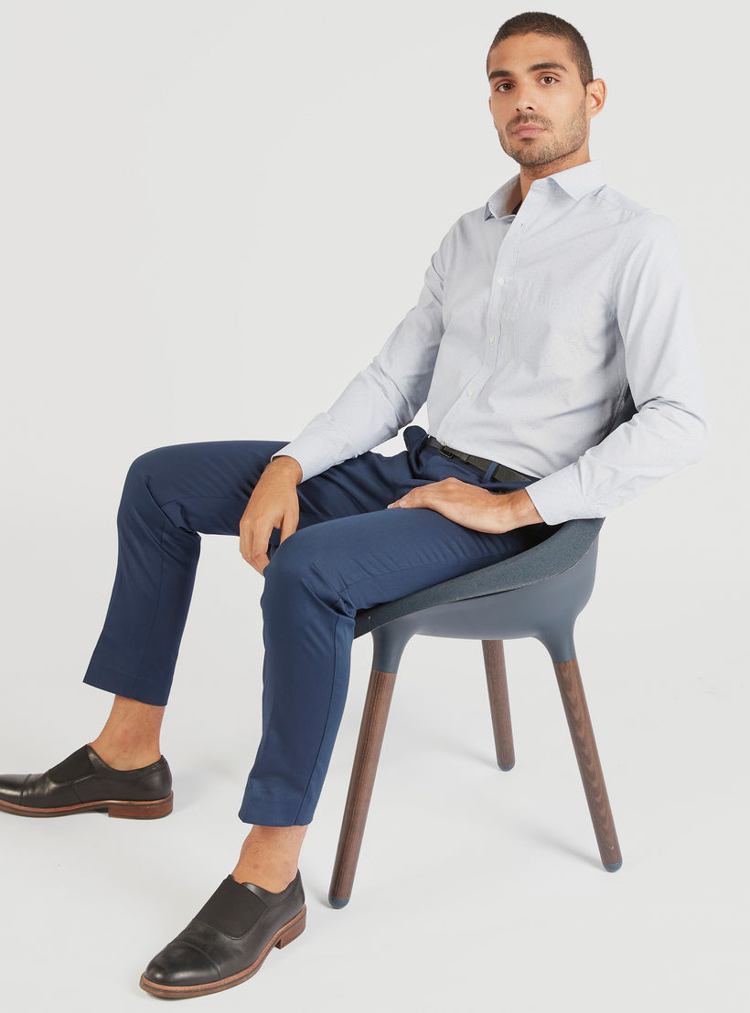 قميص بزر علوي وطبعات وجيب على الصدر وأكمام طويلة-men-clothing-shirts-image-7