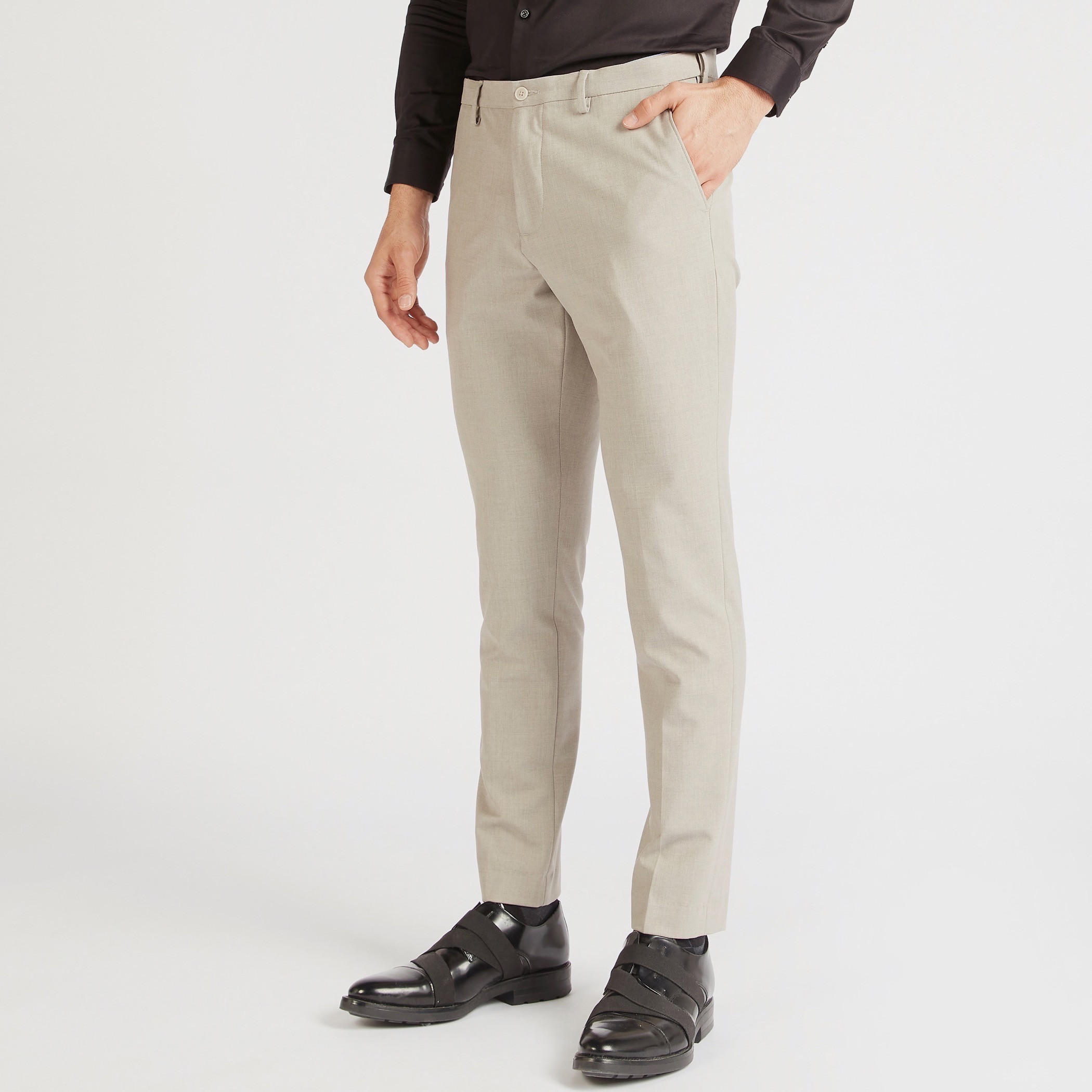 بنطلون رسمي سادة بزر إغلاق وجيوب-men-clothing-bottoms-trousersandchinos-trousers-image-4