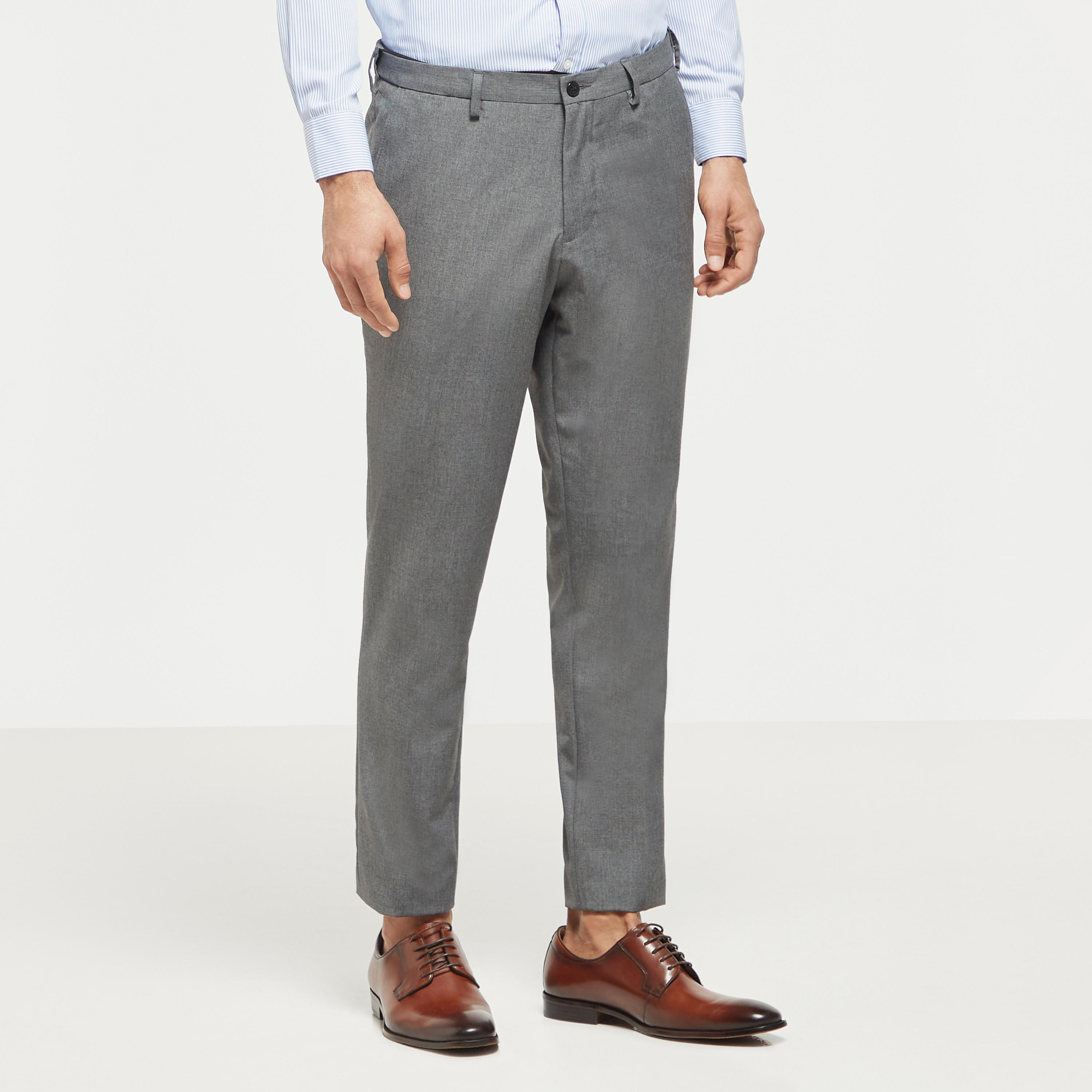 بنطلون سادة برباط إغلاق وجيوب-men-clothing-trousersandchinos-trousers-image-5