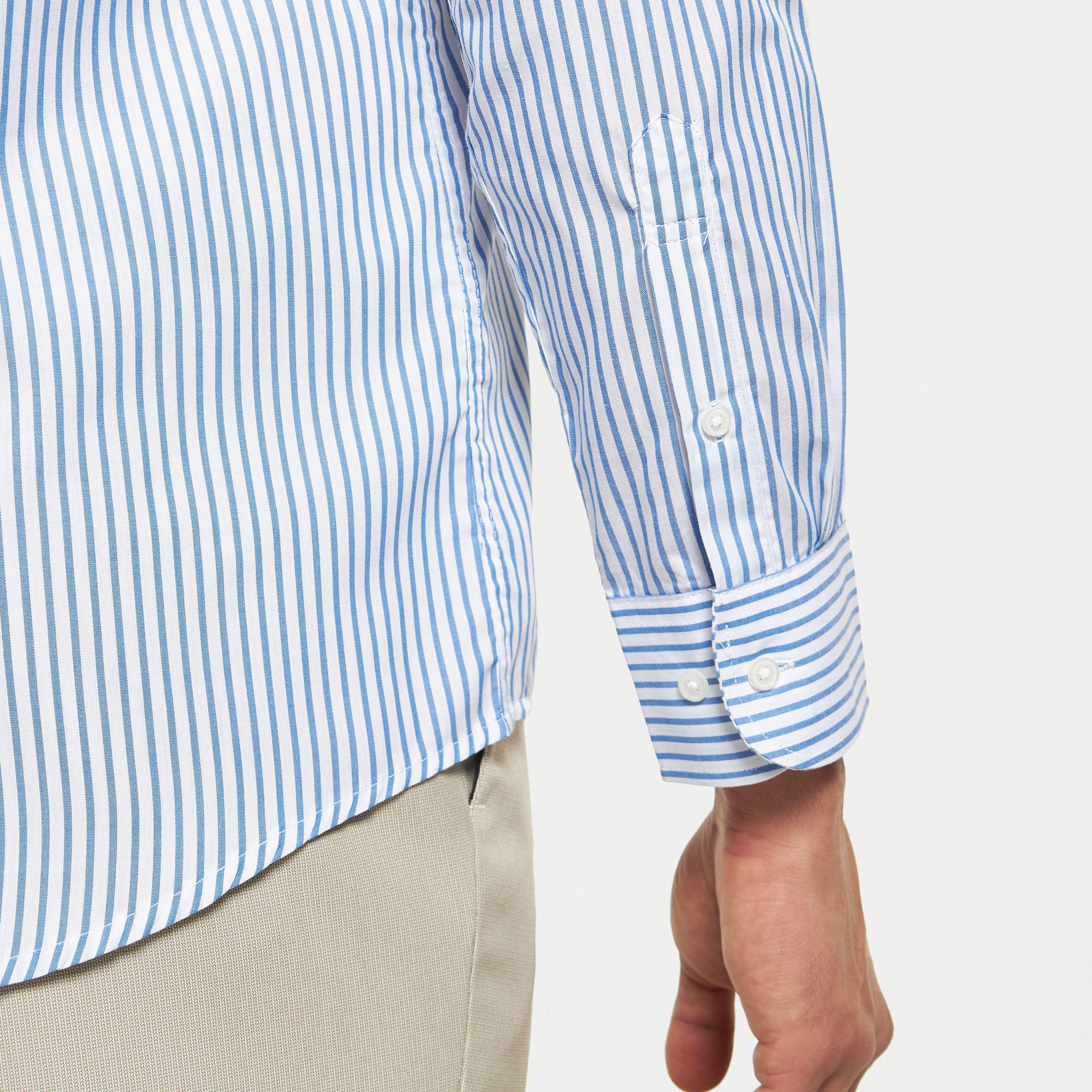 قميص مخطّط سهل الكي بياقة واسعة وأكمام طويلة-men-clothing-shirts-image-4
