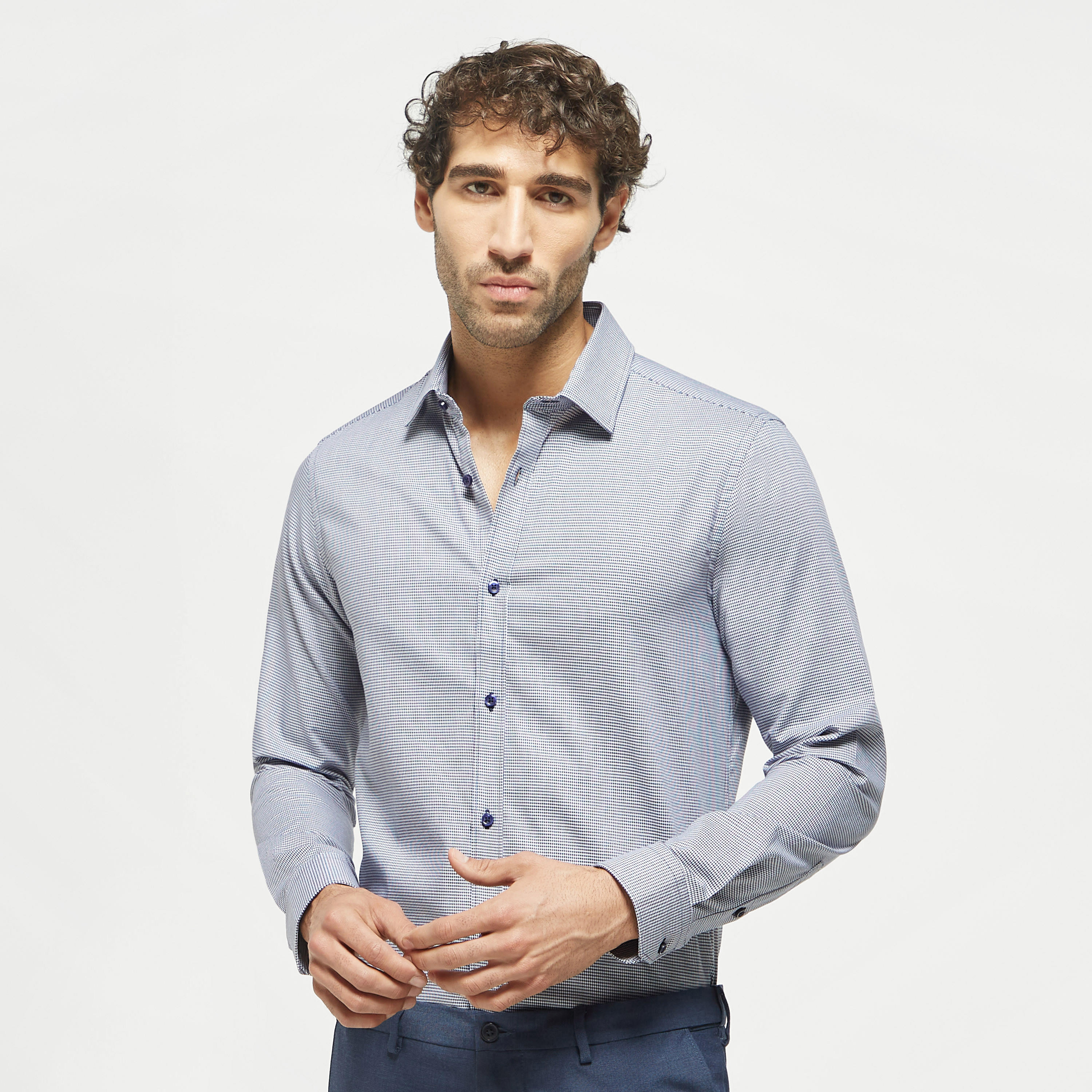 قميص كاروهات بأكمام طويلة وأزرار-men-clothing-shirts-image-4