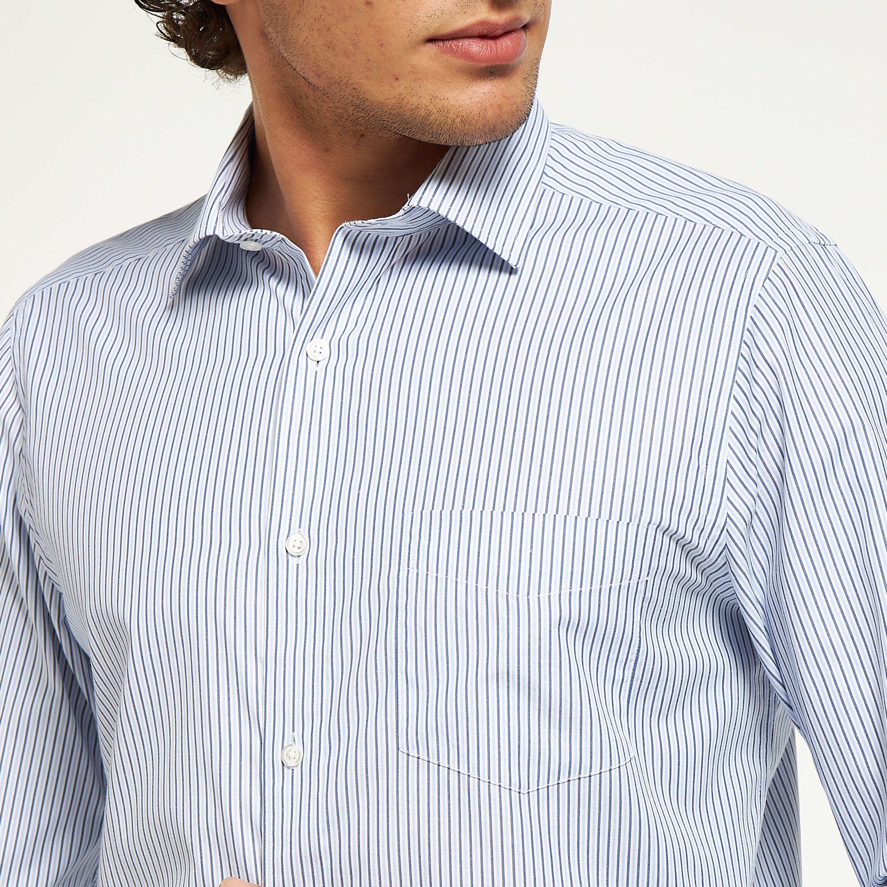 قميص رسمي سهل الكي مقلّم بأكمام طويلة وجيب-men-clothing-shirts-image-4