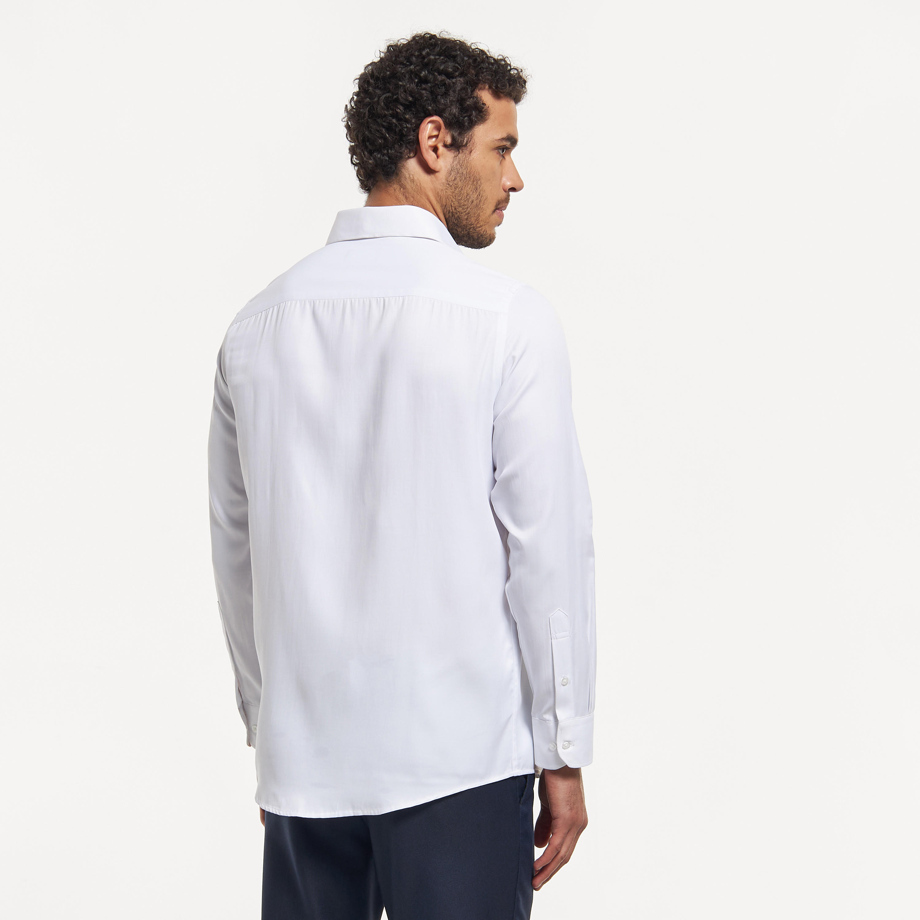 قميص سادة سهل الكي بأكمام طويلة-men-clothing-shirts-image-7