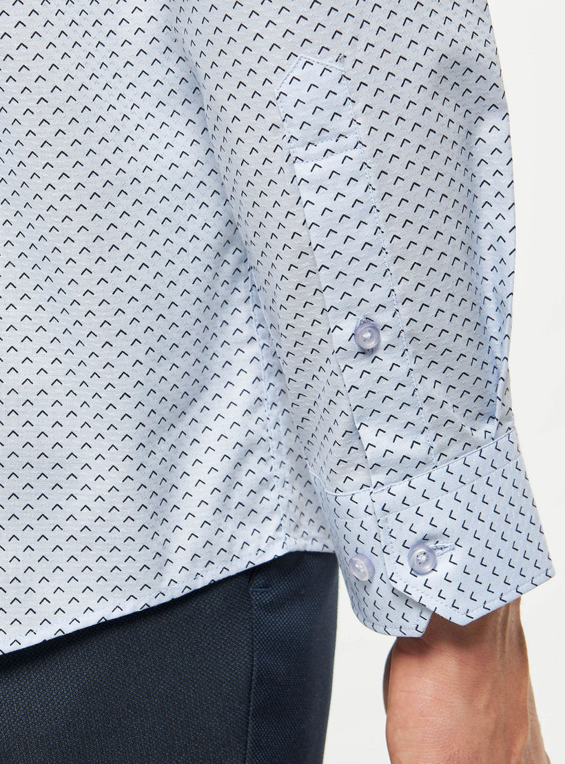 قميص بياقة عادية وأكمام طويلة وطبعات-men-clothing-shirts-image-1