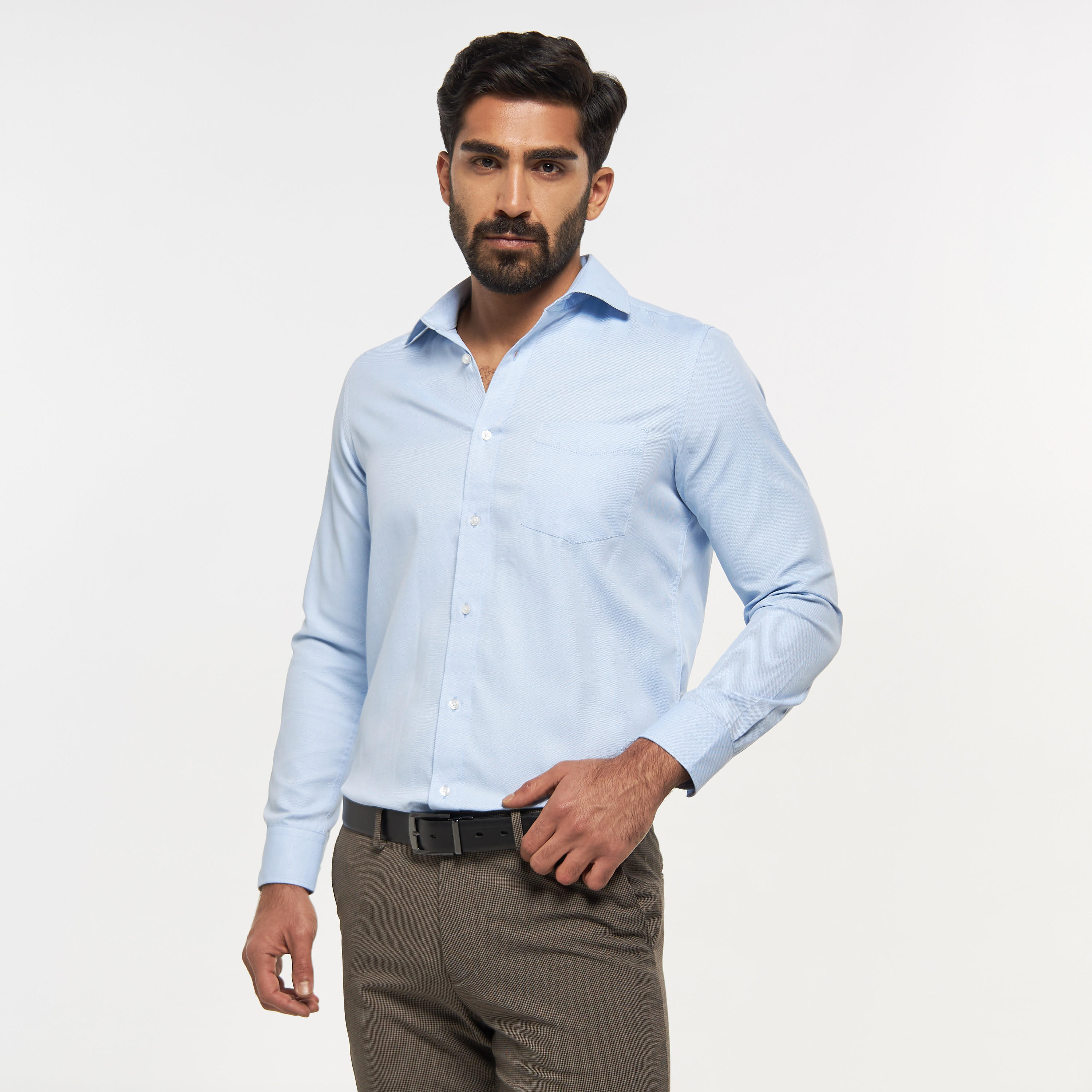 قميص رسمي سادة سهل الكي بجيب-men-clothing-shirts-image-1