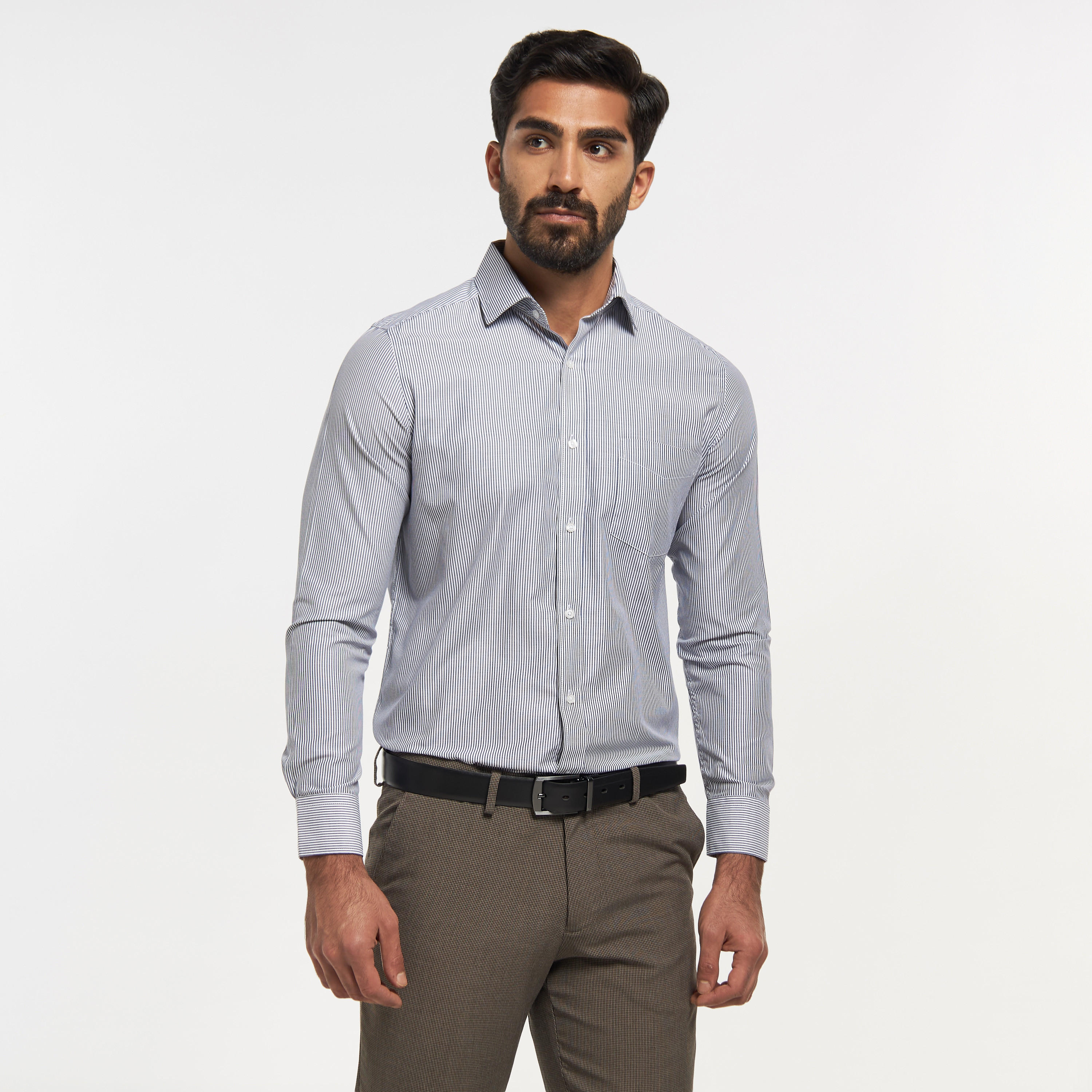 قميص رسمي مخطط سهل الكي بجيب-men-clothing-shirts-image-1
