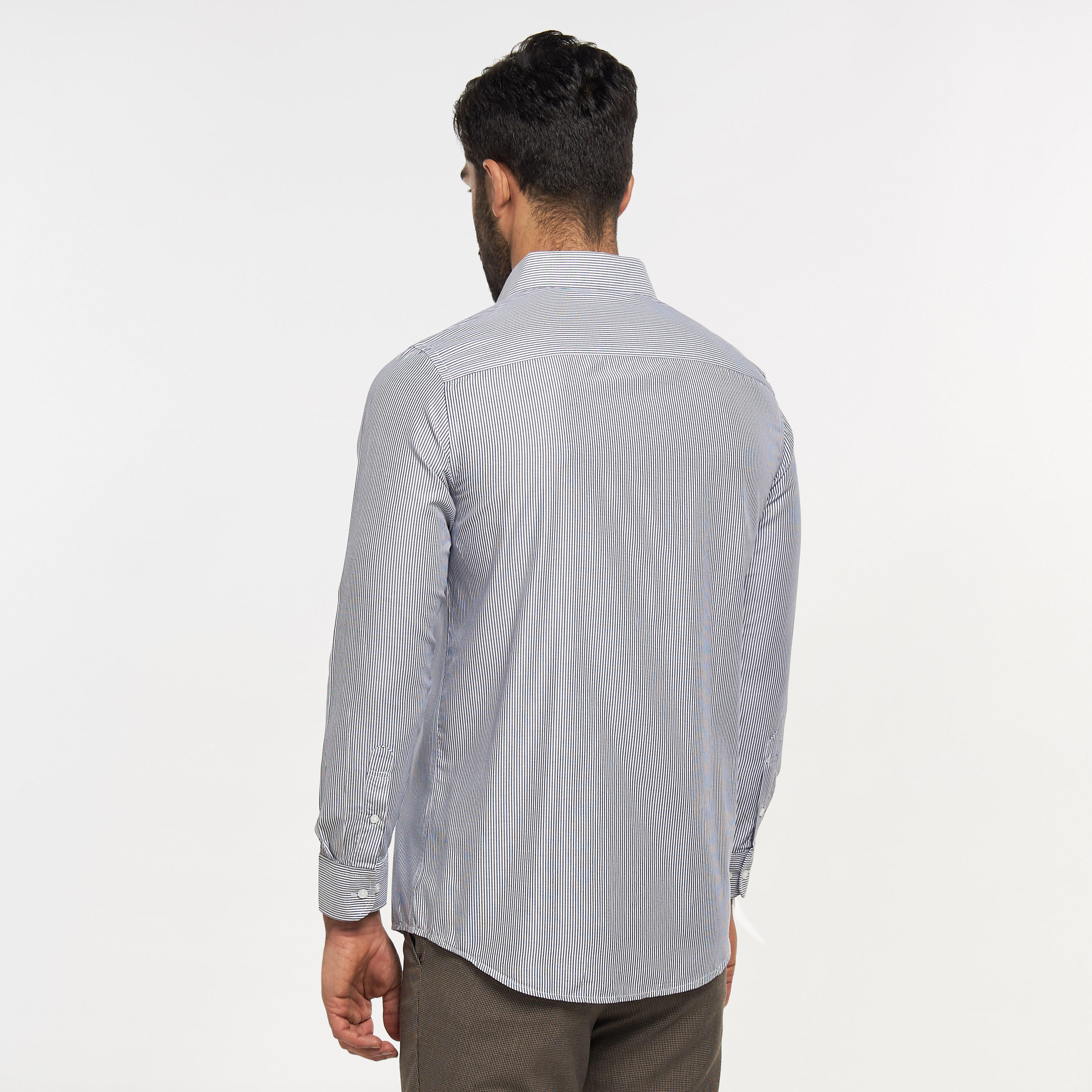 قميص رسمي مخطط سهل الكي بجيب-men-clothing-shirts-image-3