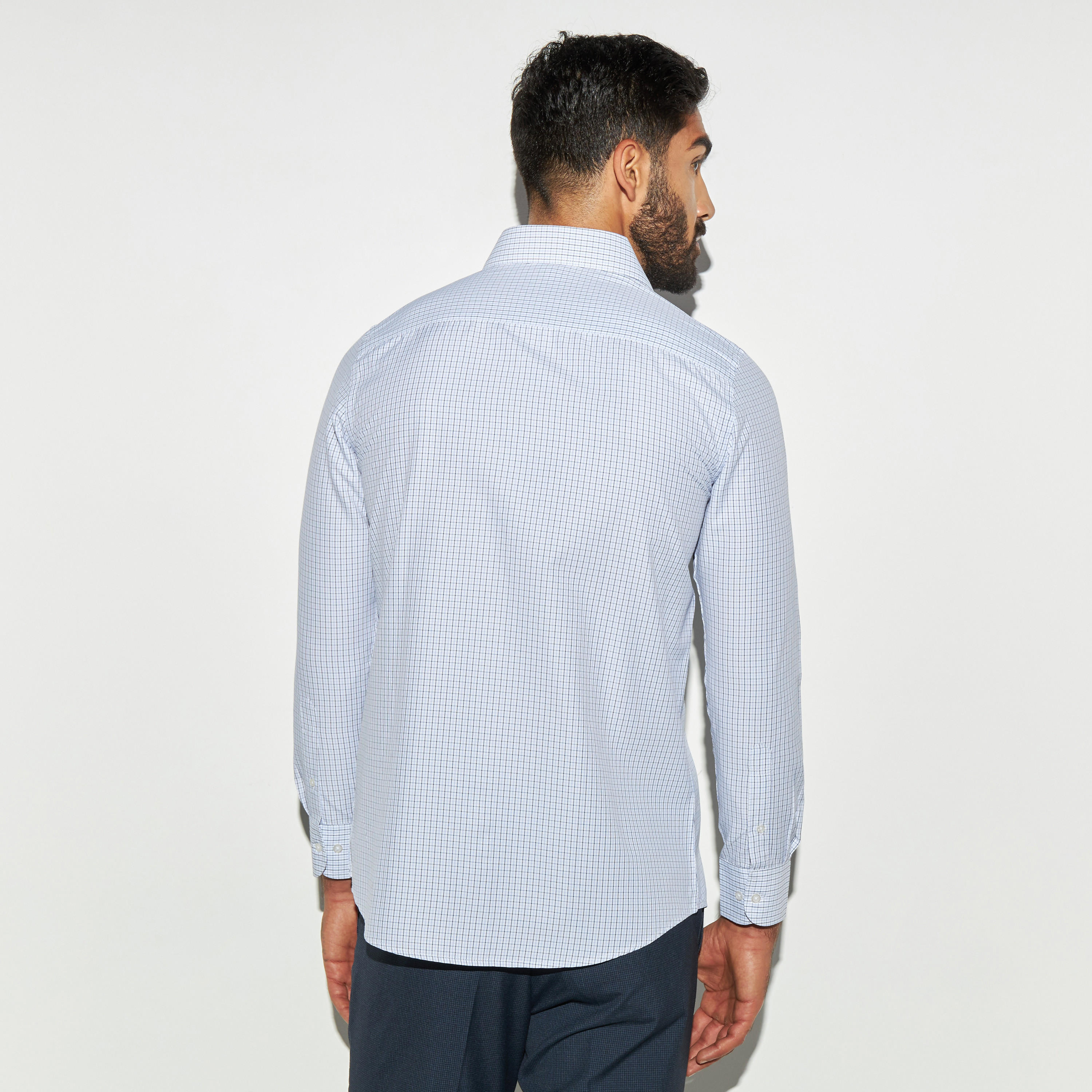 قميص سهل الكي كاروهات بجيب وأكمام طويلة-men-clothing-shirts-image-3