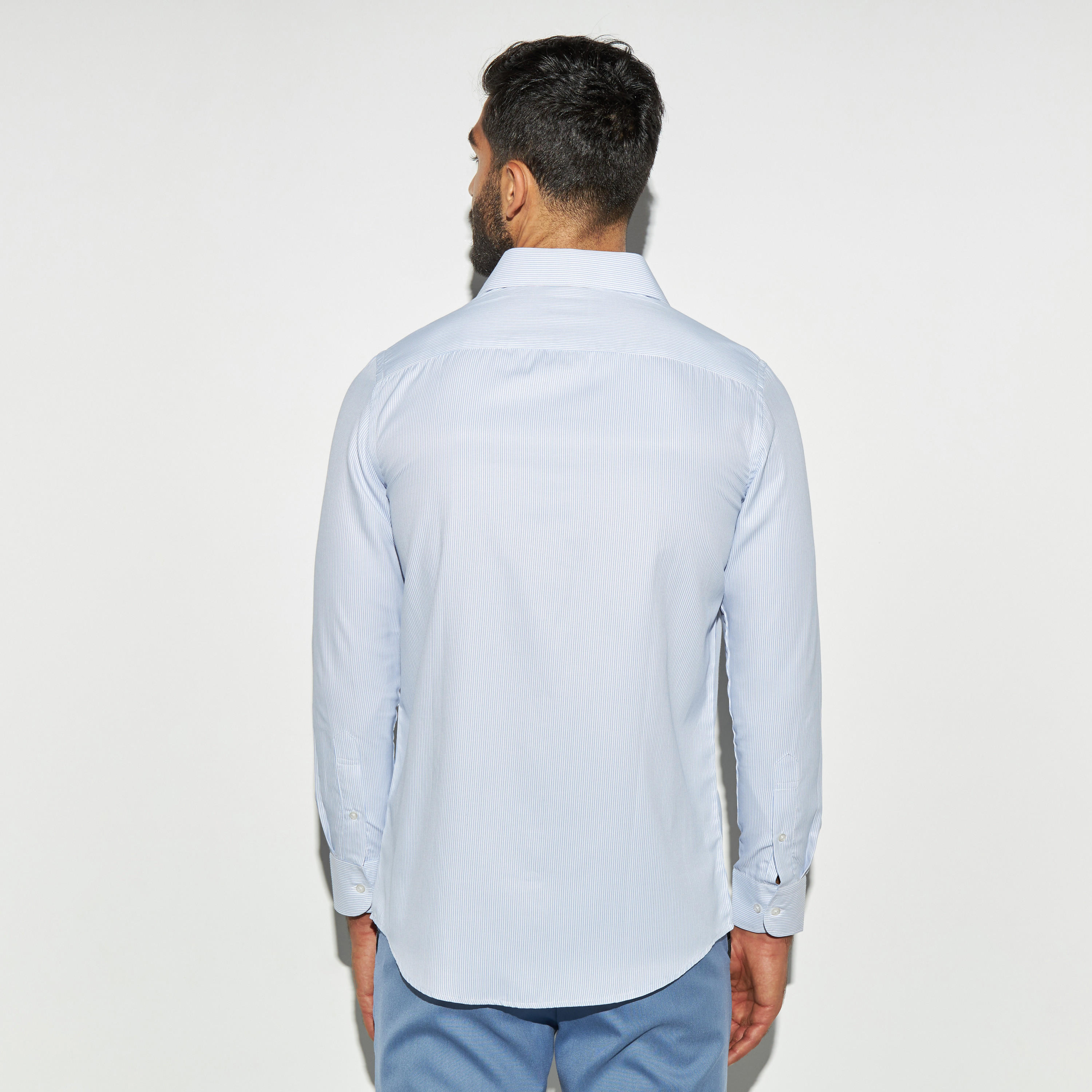 قميص رسمي سهل الكي مقلّم بأكمام طويلة وجيب-men-clothing-shirts-image-3
