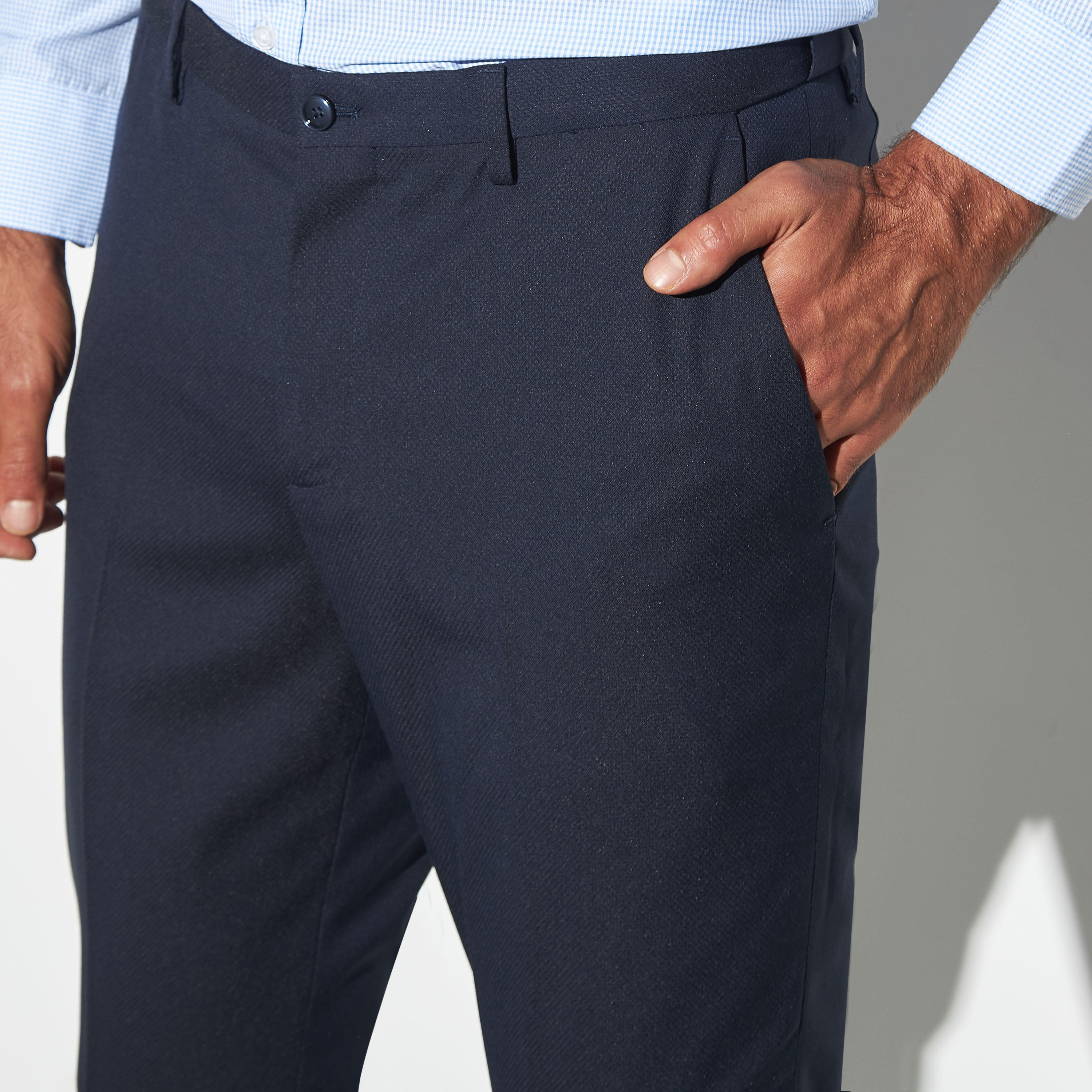 بنطلون رسمي بارز الملمس بقصة عادية وجيوب-men-clothing-bottoms-trousersandchinos-trousers-image-4