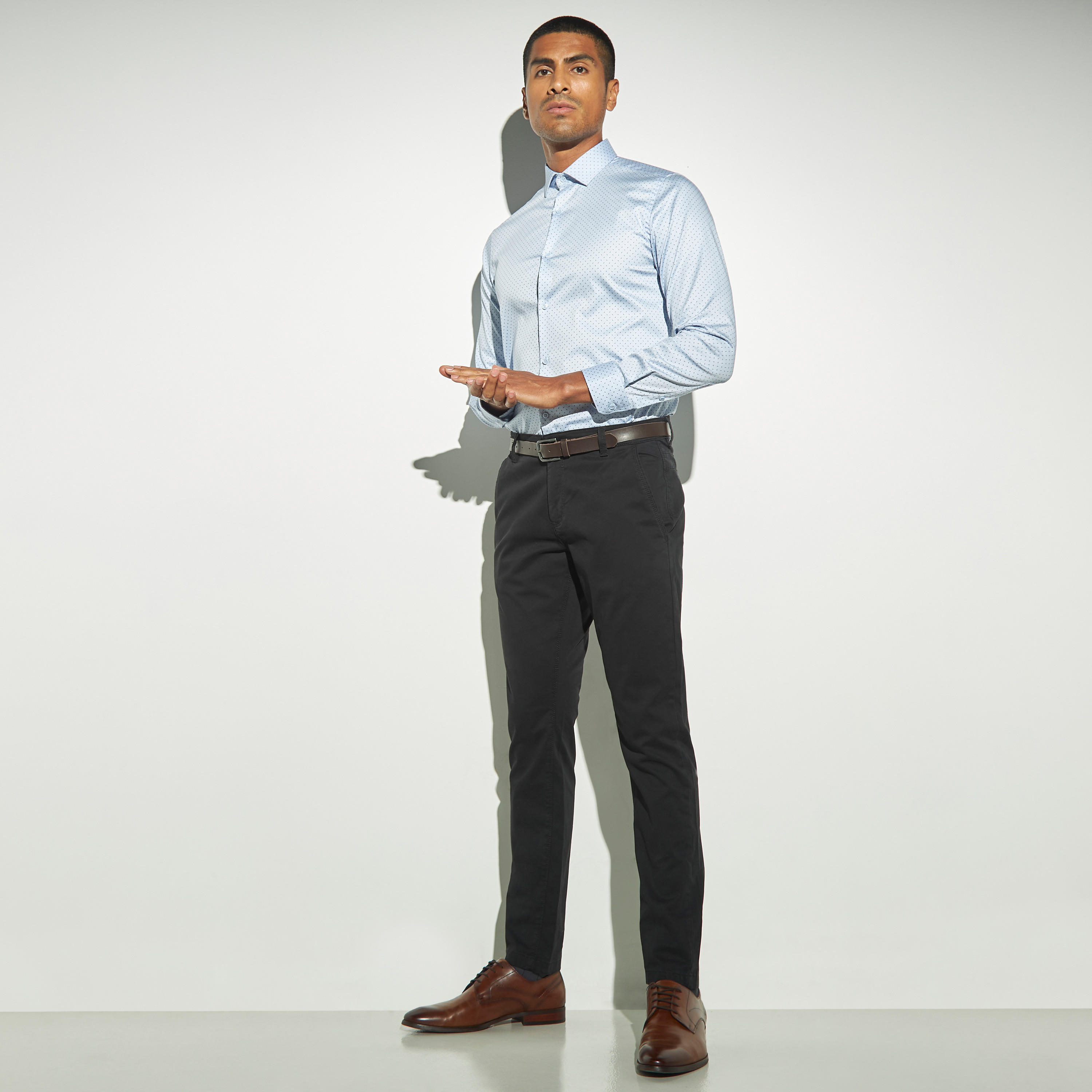 قميص بأكمام طويلة وطبعات بالكامل-men-clothing-shirts-image-2