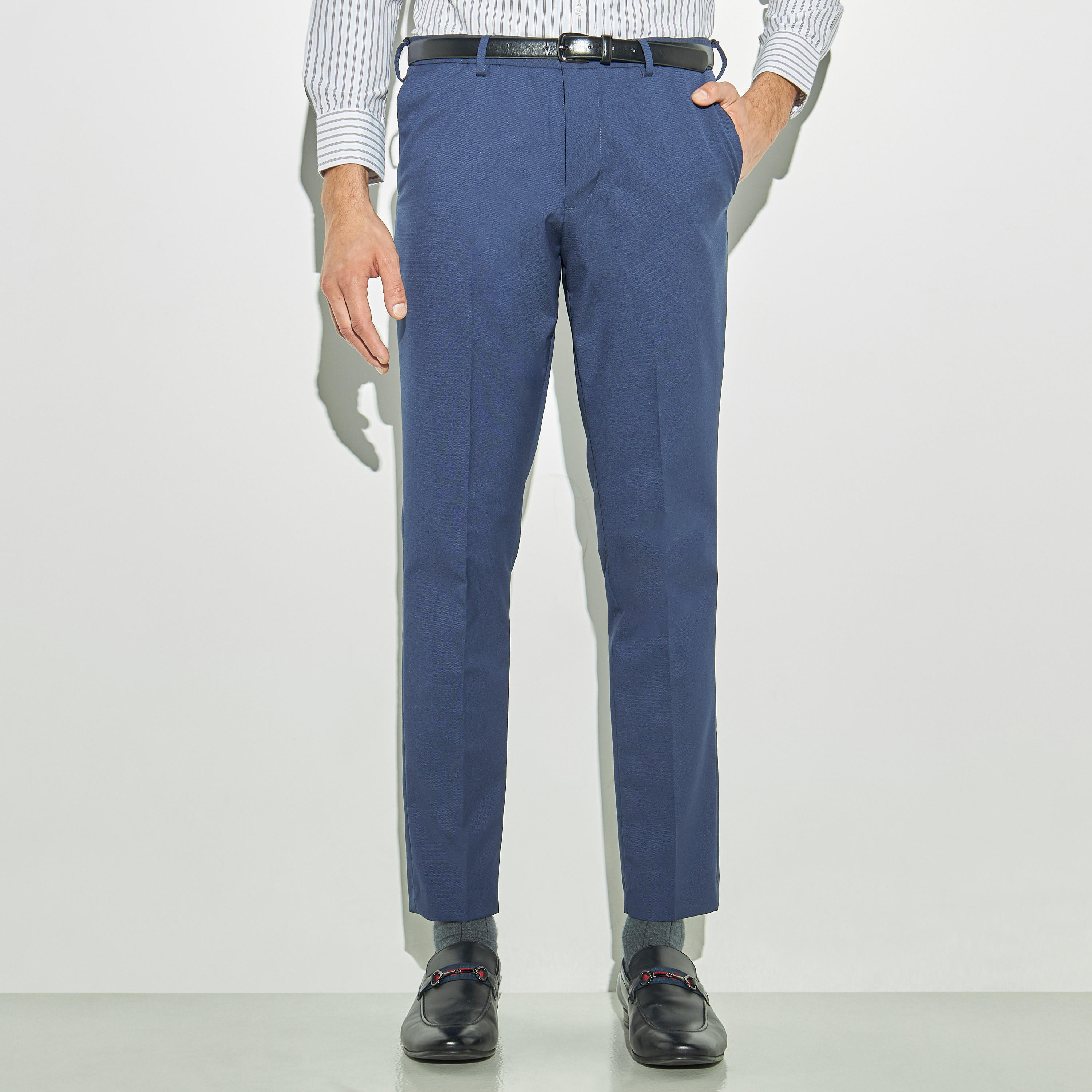 بنطلون رسمي سادة بجيوب وحزام-men-clothing-bottoms-trousersandchinos-trousers-image-8