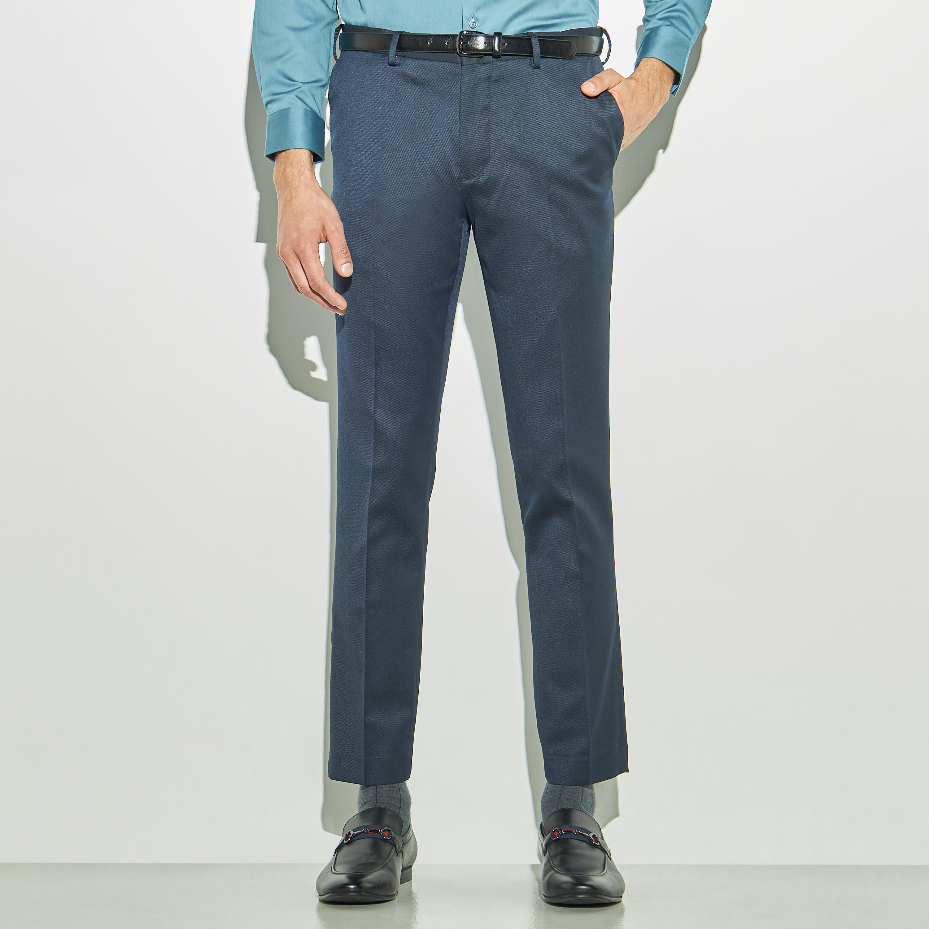 بنطلون رسمي سادة بجيوب وحزام-men-clothing-bottoms-trousersandchinos-trousers-image-4