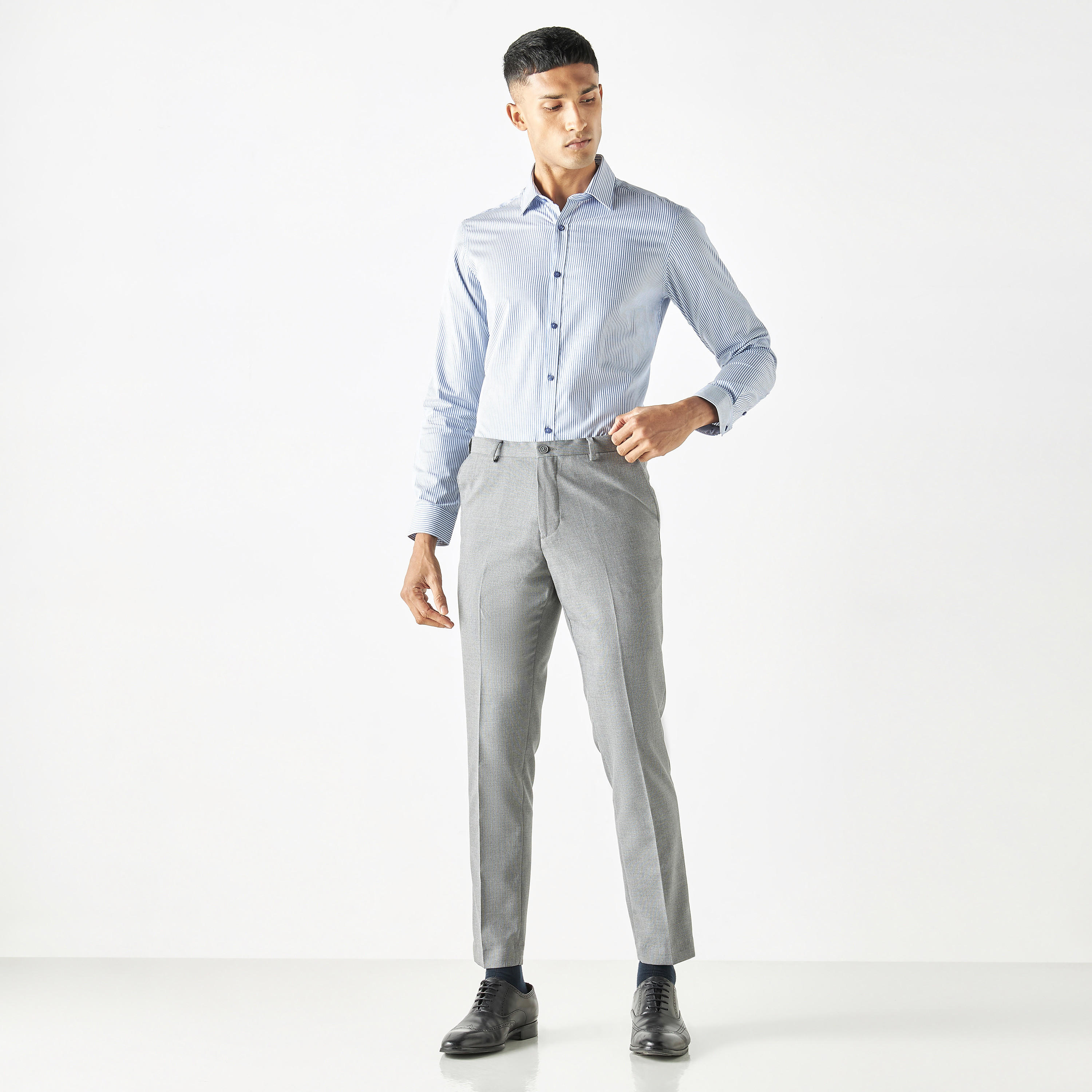 قميص مخطط بأكمام طويلة-men-clothing-shirts-image-4