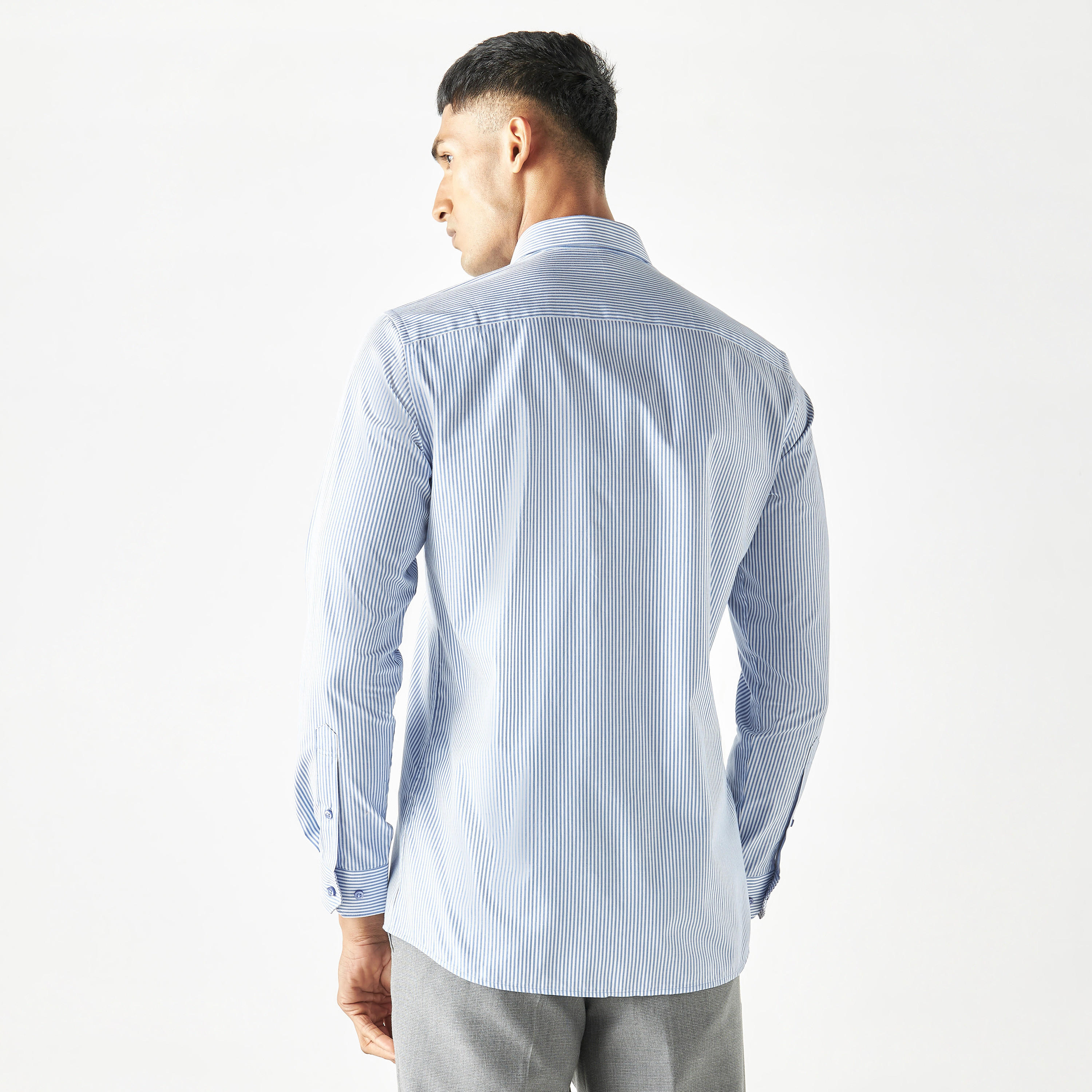 قميص مخطط بأكمام طويلة-men-clothing-shirts-image-3