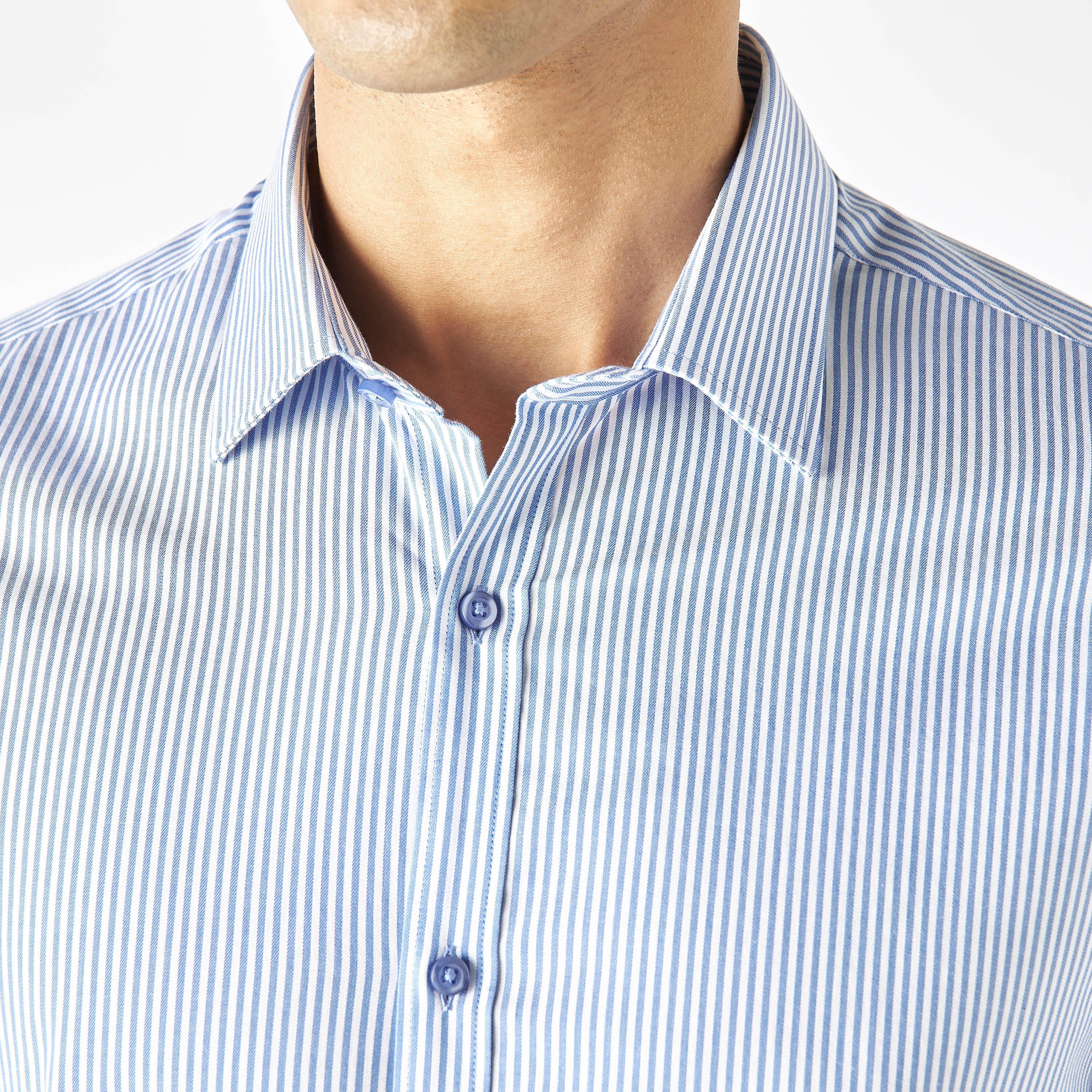 قميص مخطط بأكمام طويلة-men-clothing-shirts-image-2