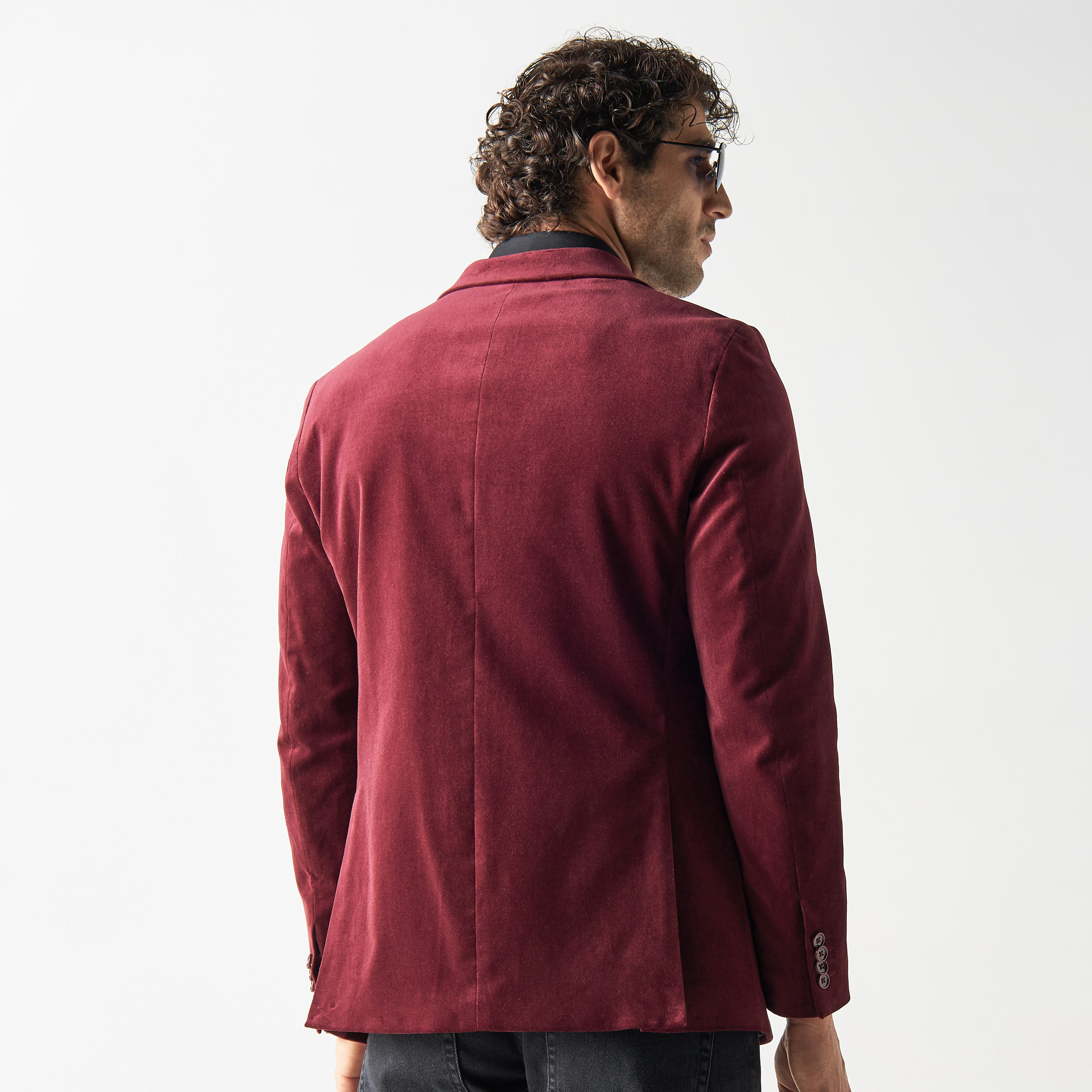Solid Velvet Blazer with Notch Lapel and Flap Pockets-men-winterwear-jacketsandblazers-image-3