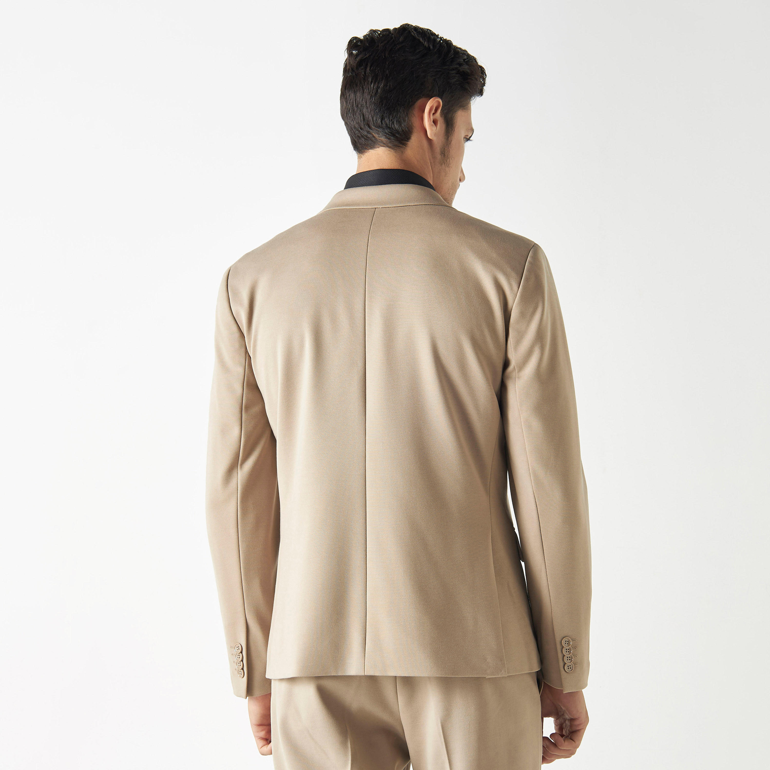 جاكيت بليزر بياقة مطوية وجيوب بطية-men-winterwear-jacketsandblazers-image-3