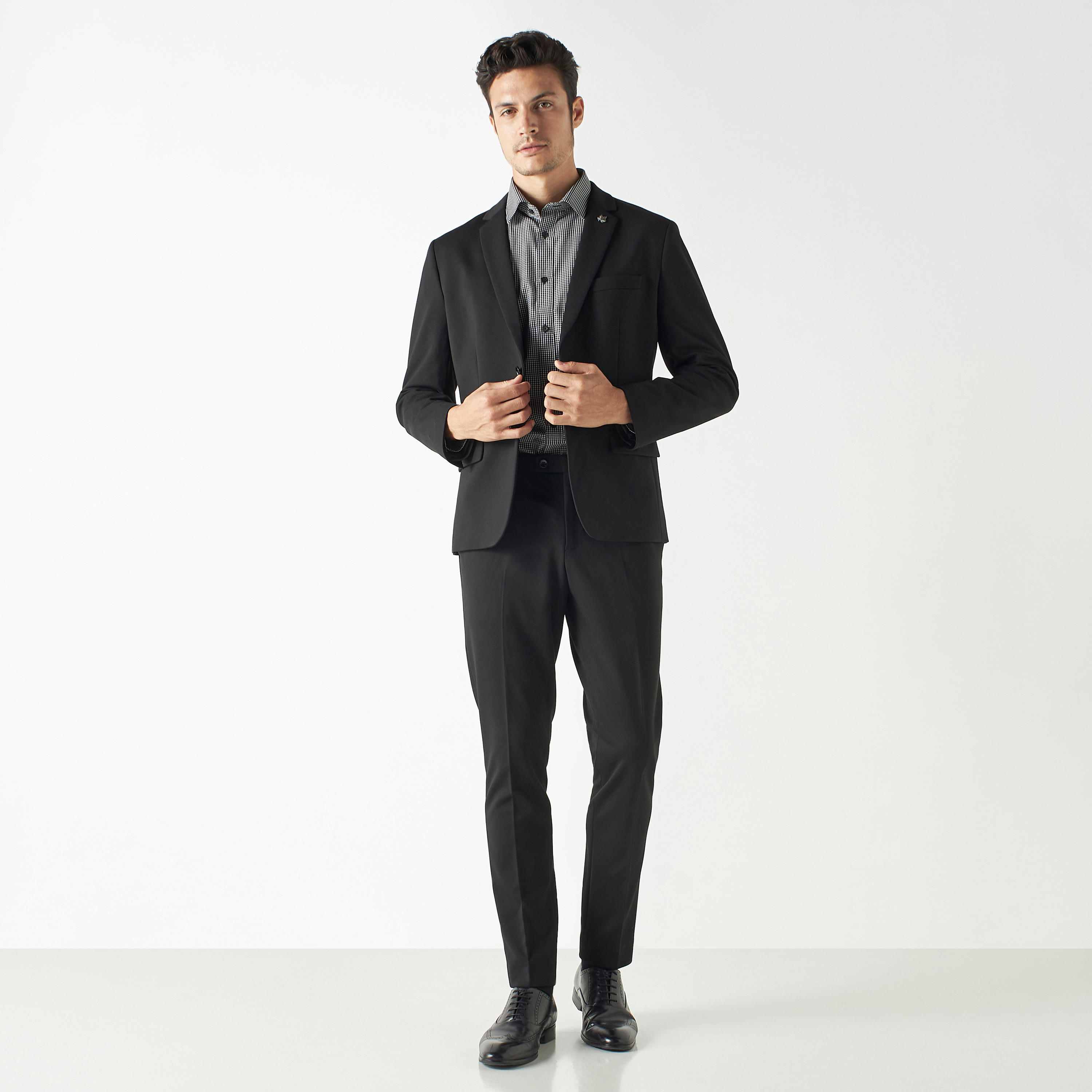 بنطلون بخصر مرن وجيوب-men-clothing-bottoms-trousersandchinos-trousers-image-2