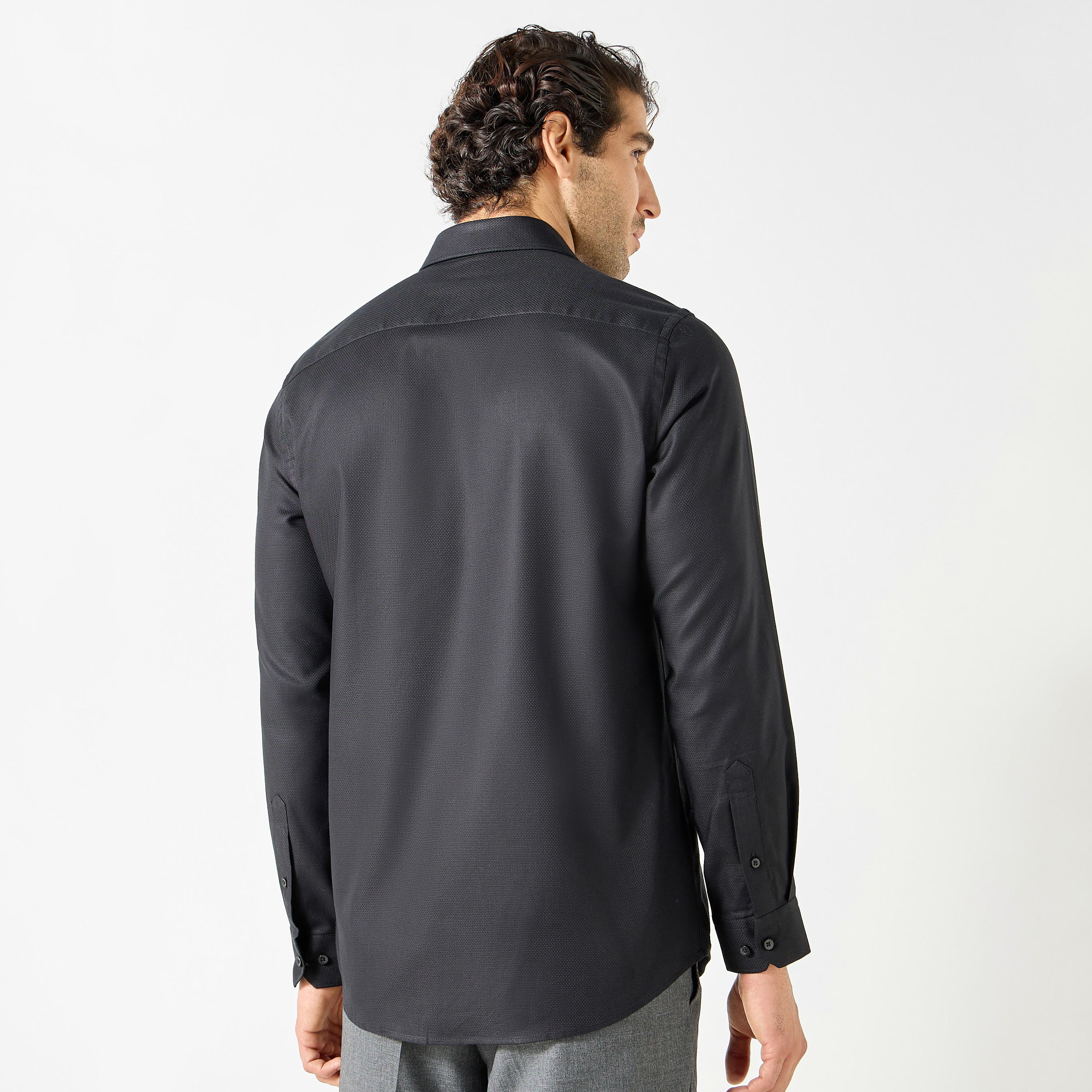 قميص بارز الملمس بأكمام طَويلة-men-clothing-shirts-image-3