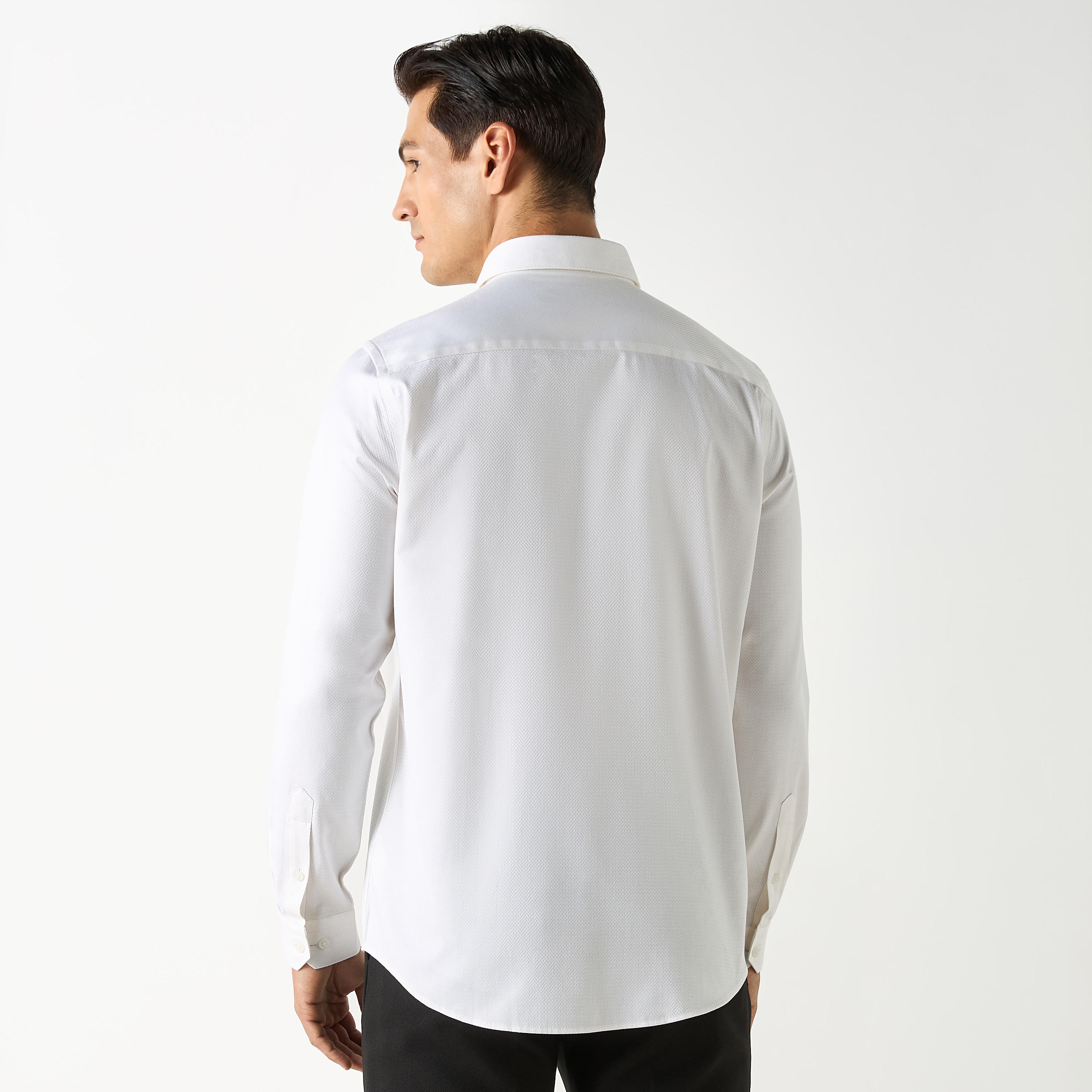 قميص رسمي بارز الملمس بأكمام طويلة-men-clothing-shirts-image-13