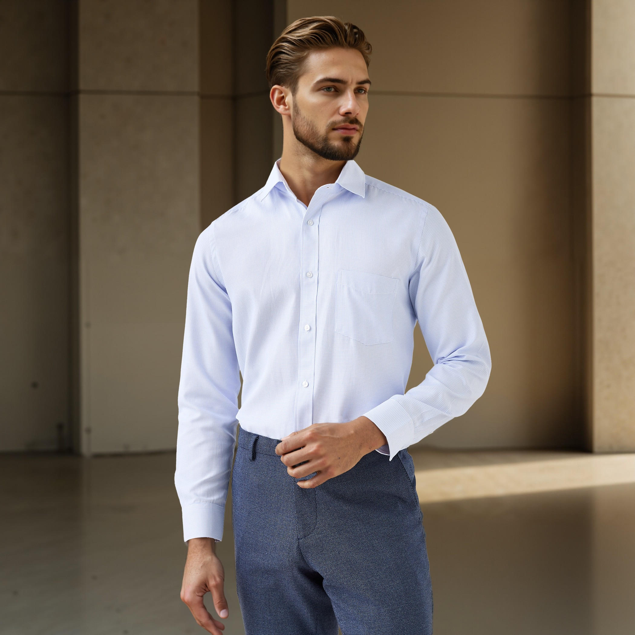 قميص كاروهات بقصة عادية وياقة وجيب على الصدر-men-clothing-shirts-image-6