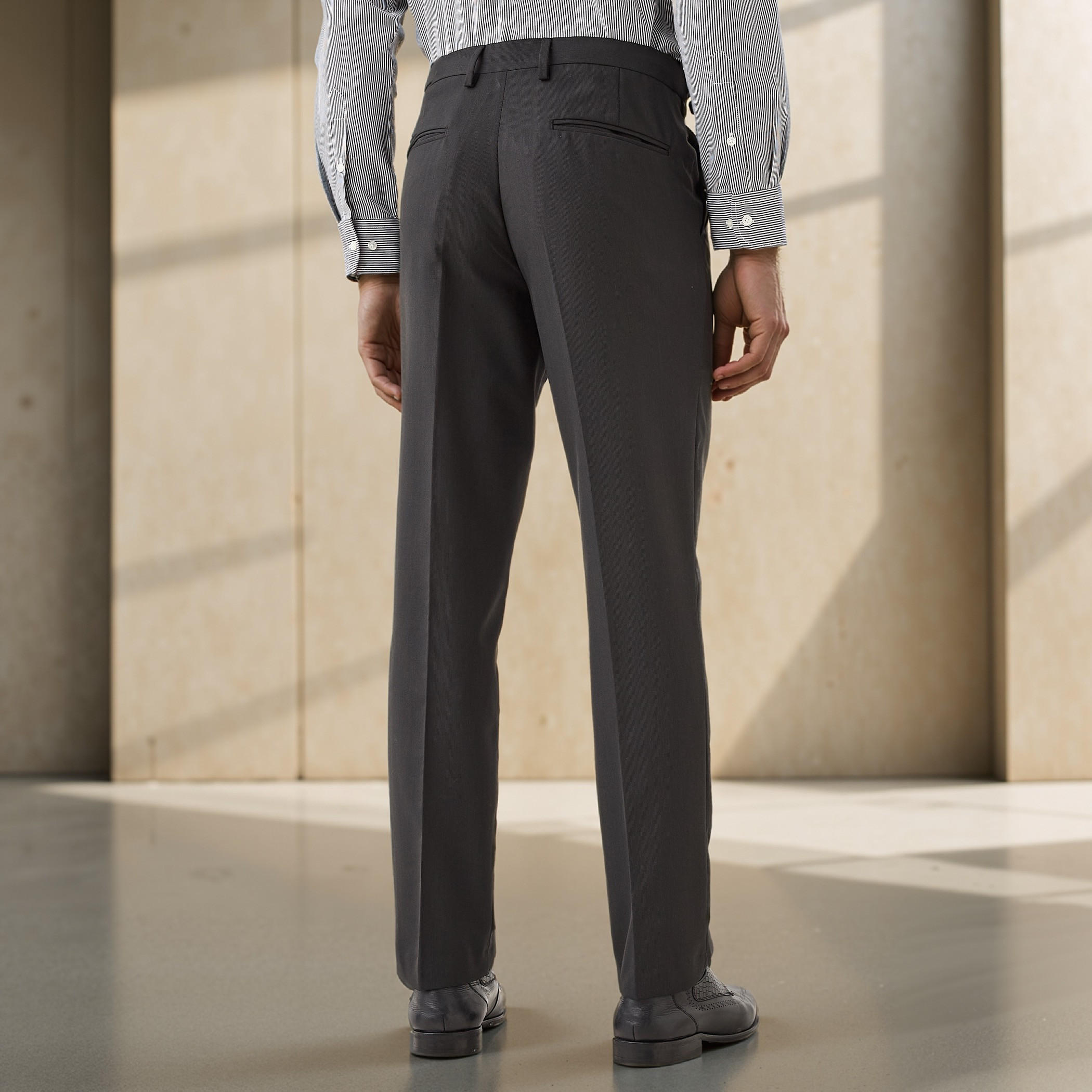 بنطلون رسمي بارز الملمس بجيوب-men-clothing-bottoms-trousersandchinos-trousers-image-4