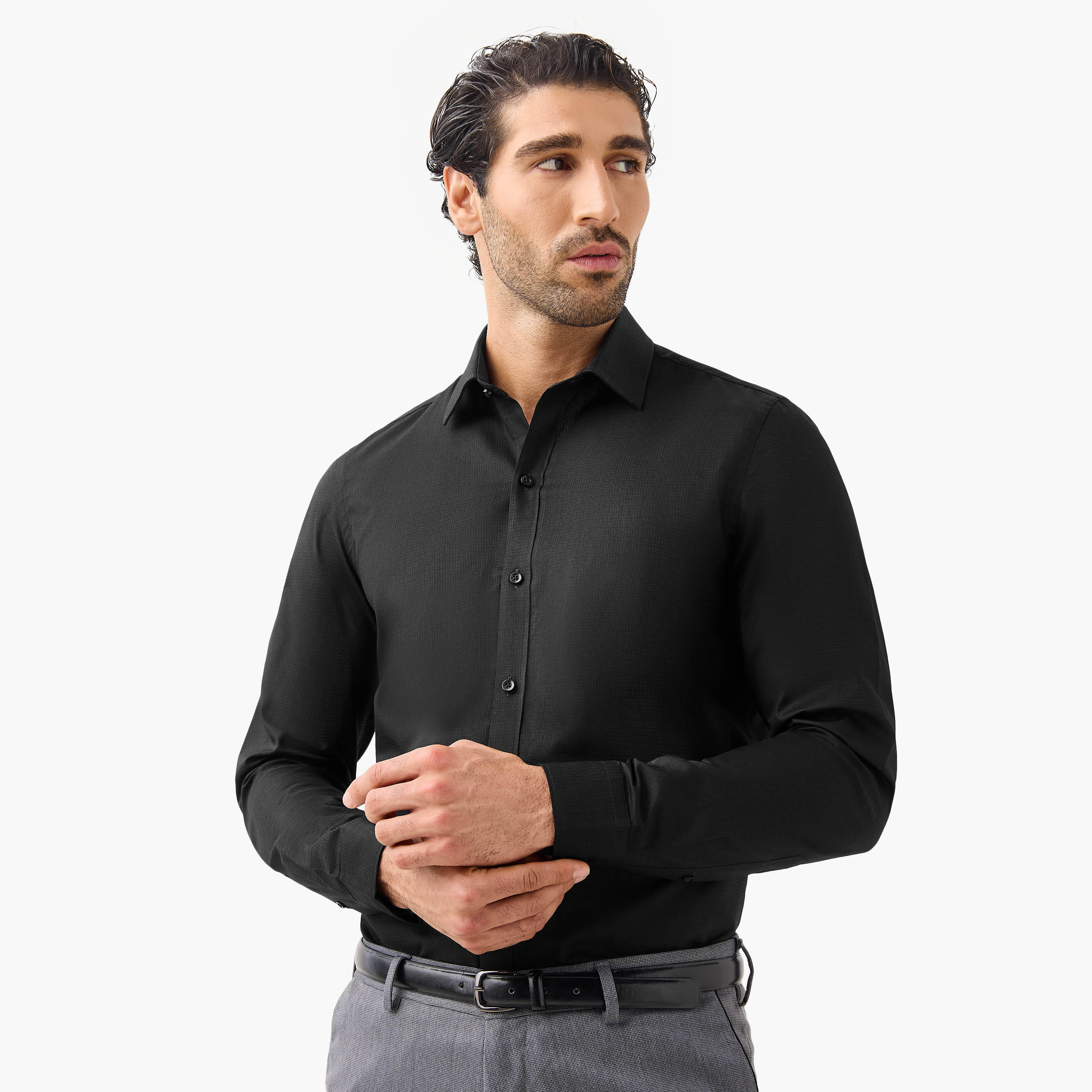 قميص بارز الملمس بقصة عادية وأكمام طويلة-men-clothing-shirts-image-6