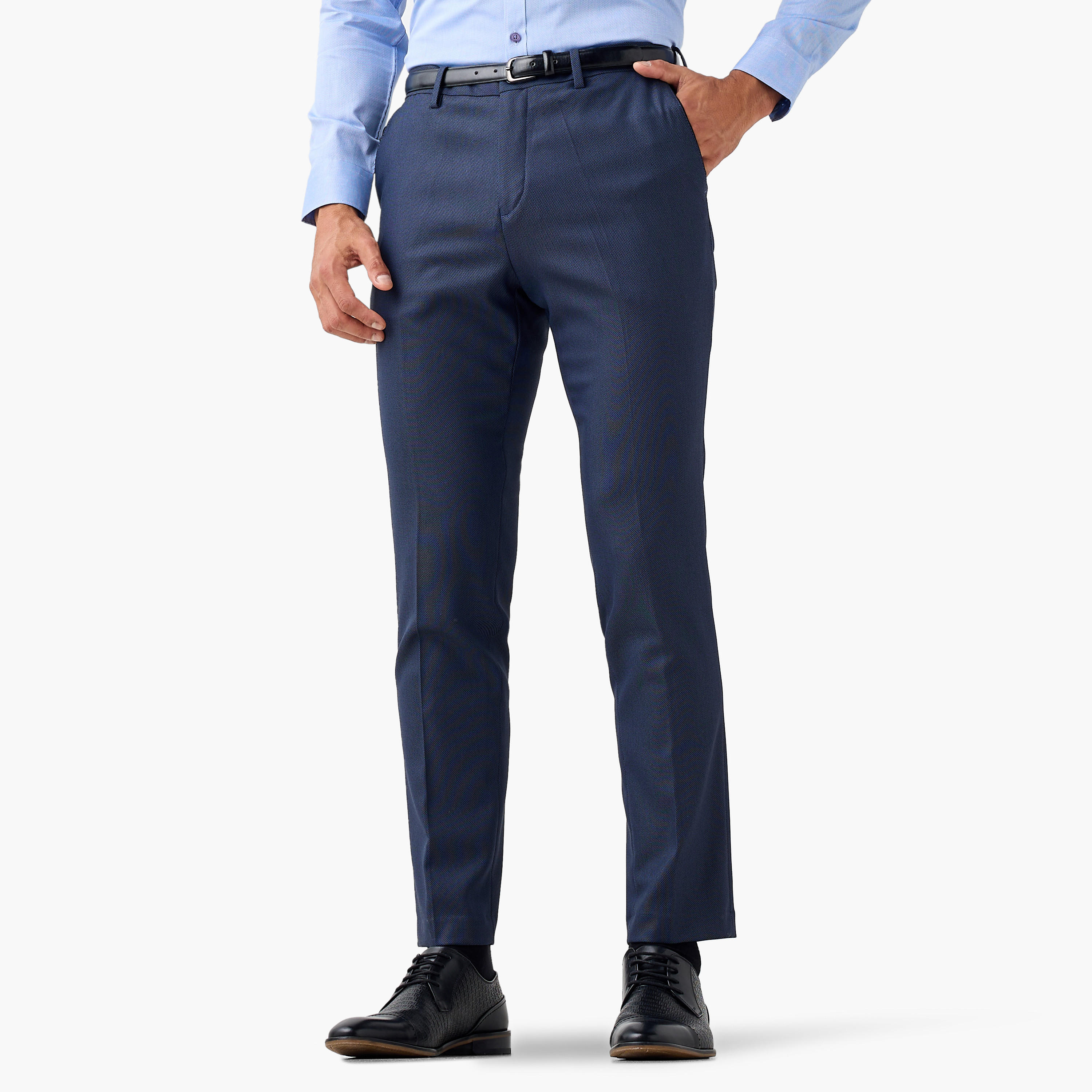 بنطلون رسمي بقصة ضيقة وحزام وخصر مرن وجيوب-men-clothing-trousersandchinos-trousers-image-1